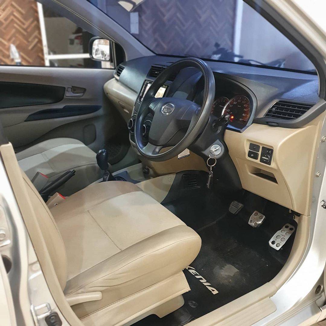 2012 Daihatsu Xenia 2012 Daihatsu Xenia