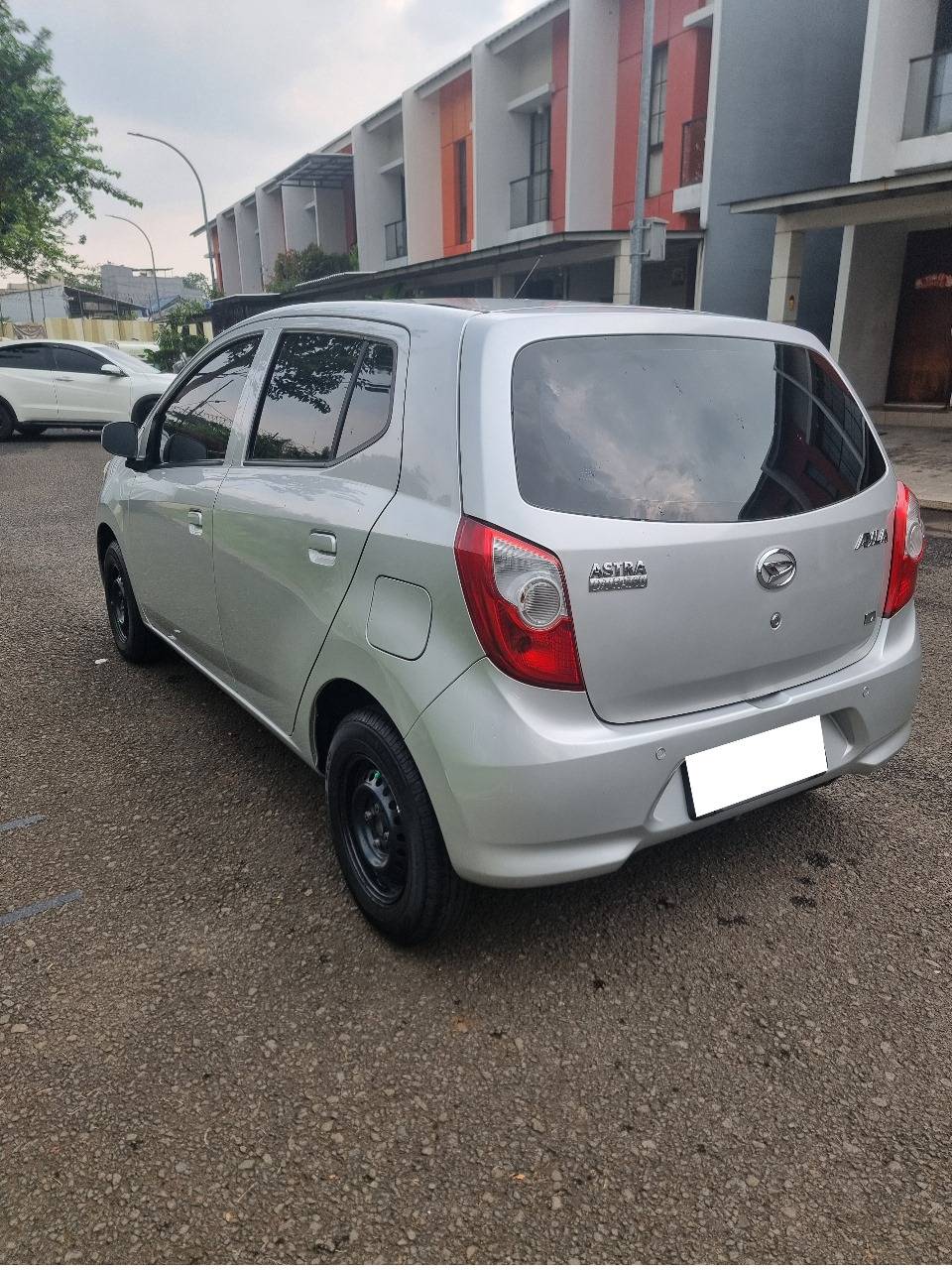 2014 Daihatsu Ayla 2014 Daihatsu Ayla