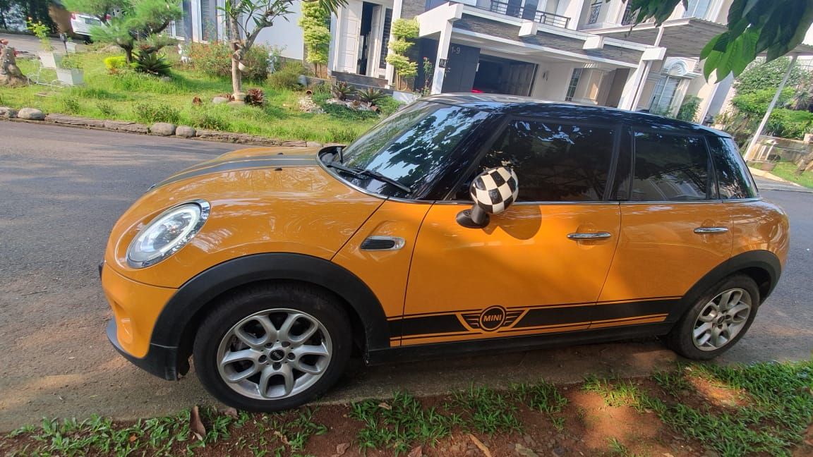 2017 MINI 5 Door 2017 MINI 5 Door