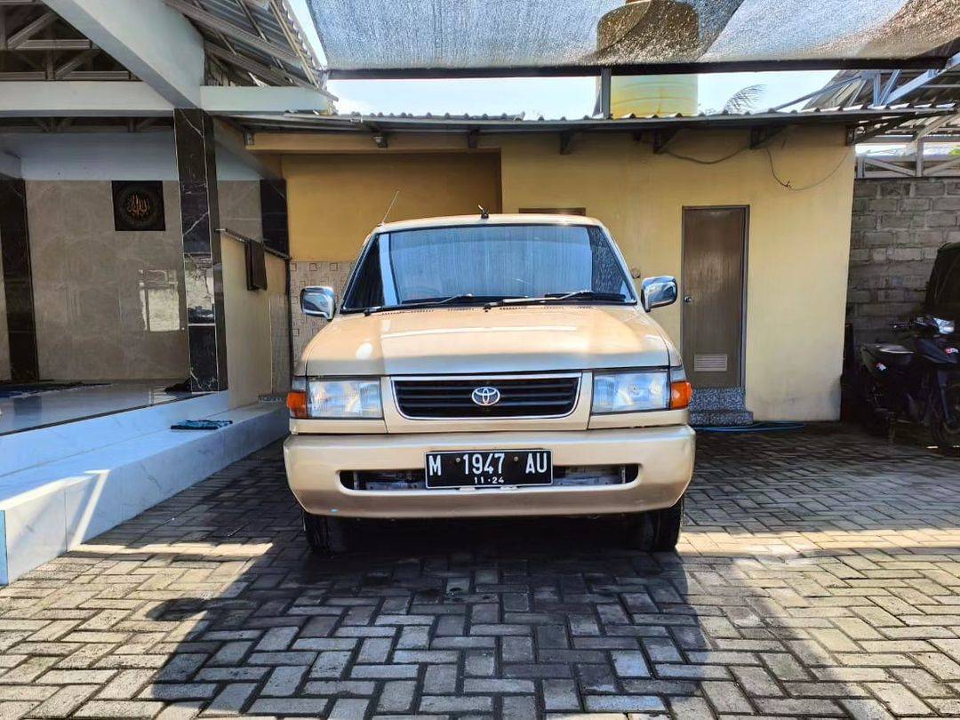 2000 Toyota Kijang Bekas 2000 Toyota Kijang Bekas