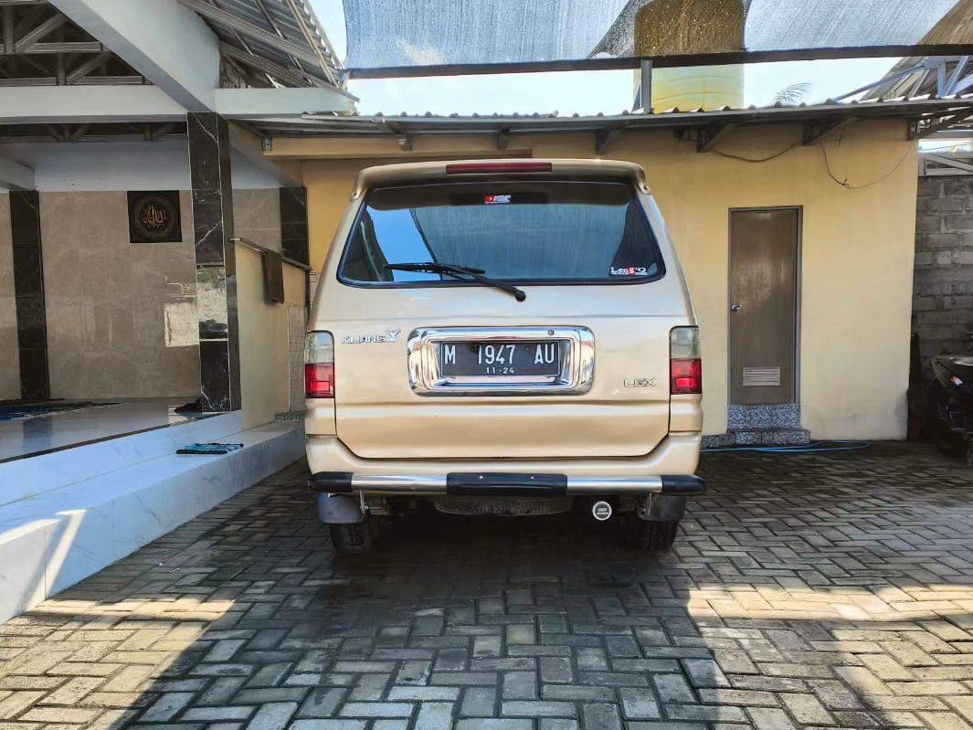 2000 Toyota Kijang 2000 Toyota Kijang