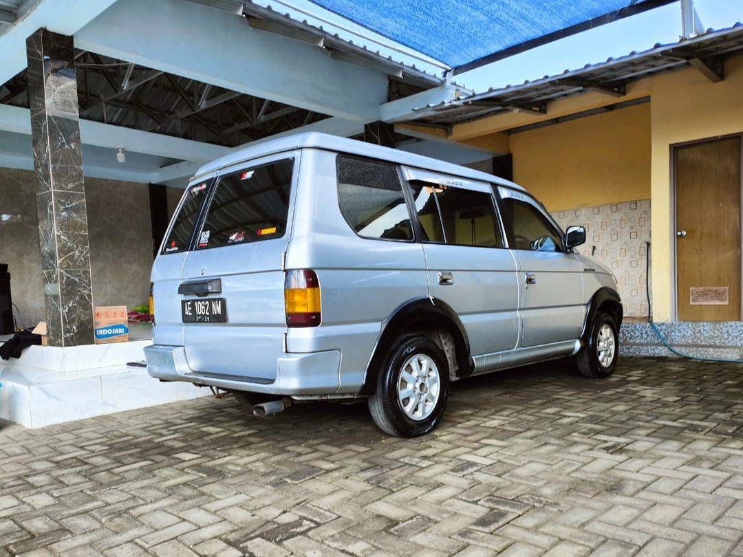 2000 Mitsubishi Kuda 2000 Mitsubishi Kuda