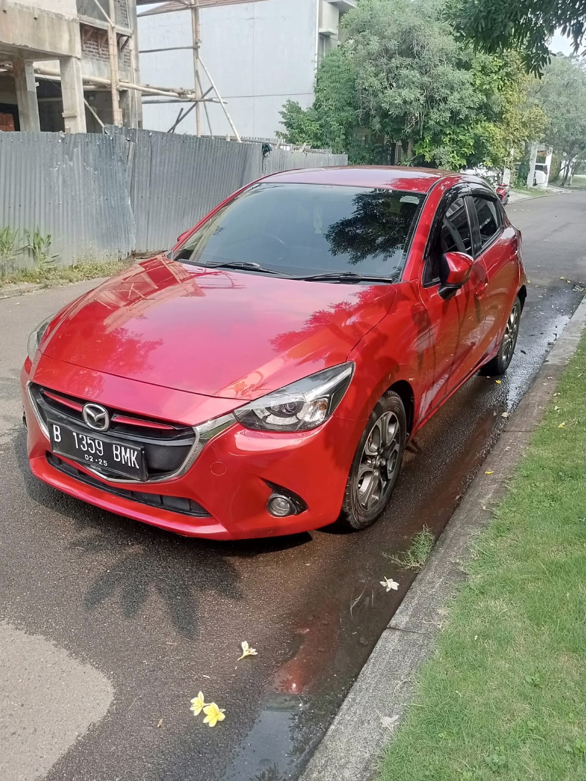 Second Hand 2016 Mazda 2 Second Hand 2016 Mazda 2