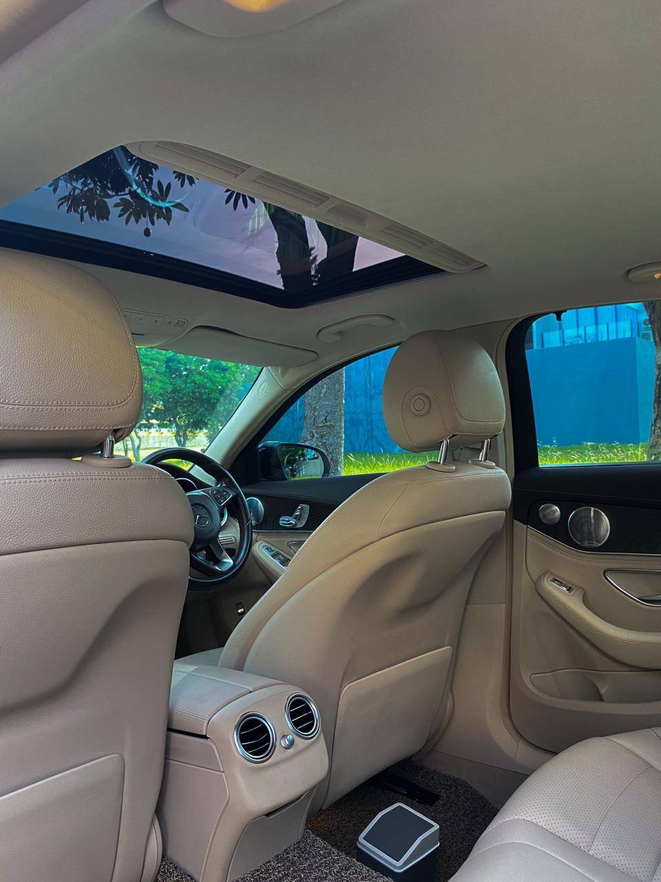 2015 Mercedes Benz C-Class Sedan 2015 Mercedes Benz C-Class Sedan