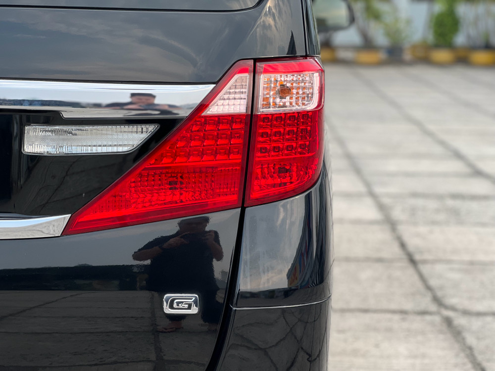 2012 Toyota Alphard 2012 Toyota Alphard