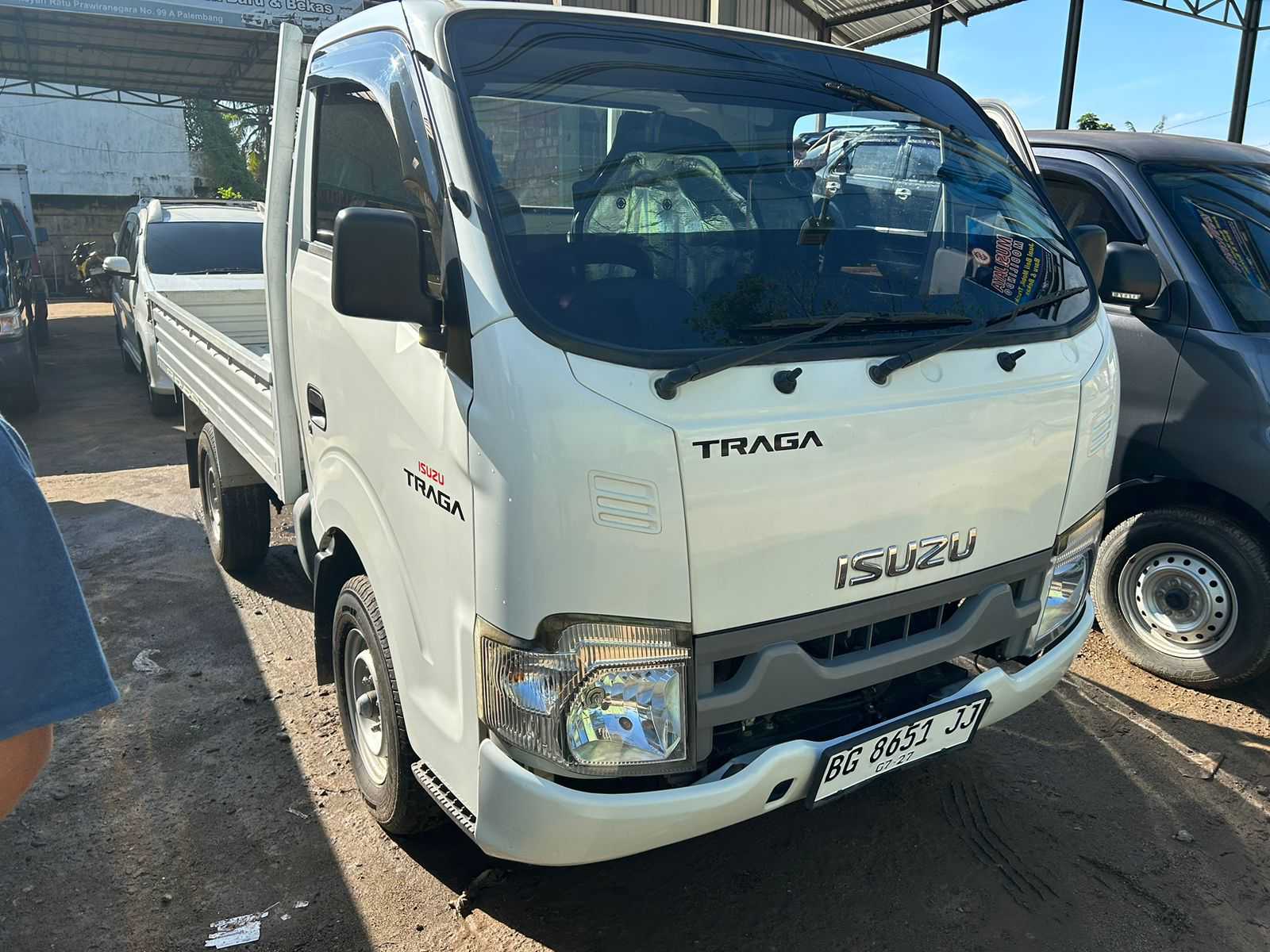 2022 Isuzu Traga Bekas 2022 Isuzu Traga Bekas
