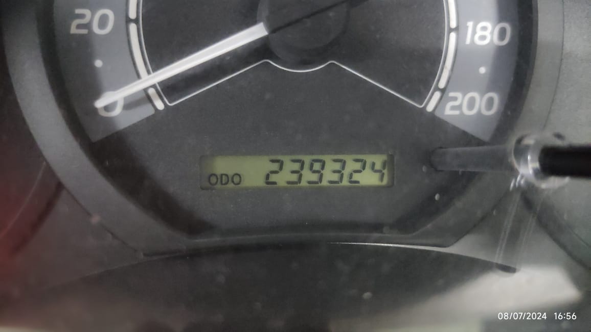 2011 Toyota Innova 2011 Toyota Innova