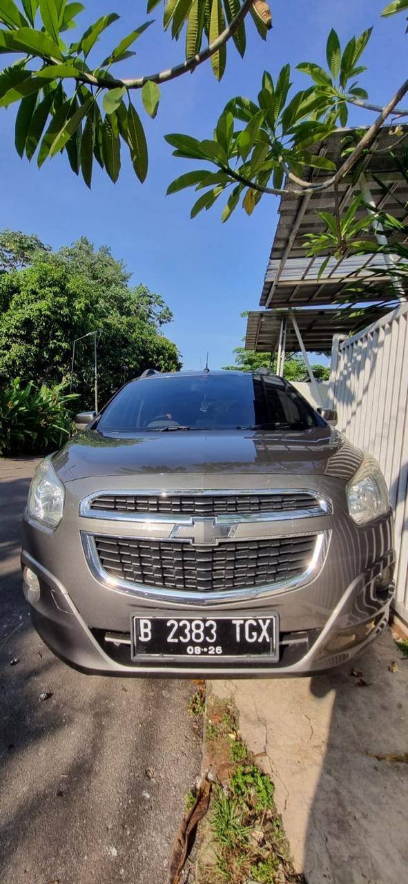 2015 Chevrolet Spin Bekas 2015 Chevrolet Spin Bekas