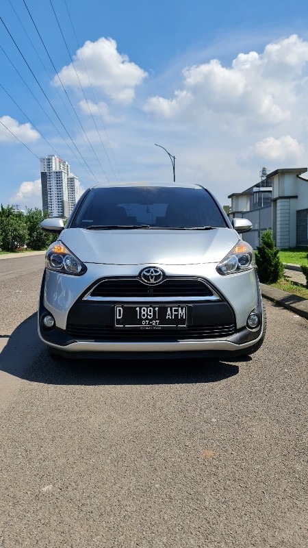 2017 Toyota Sienta