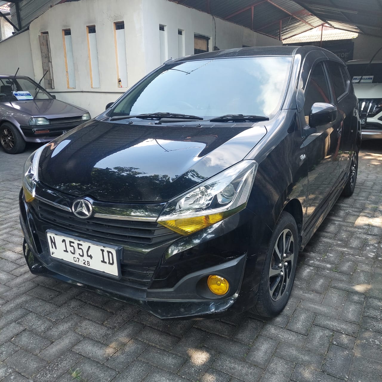 2018 Daihatsu Ayla  2018 Daihatsu Ayla