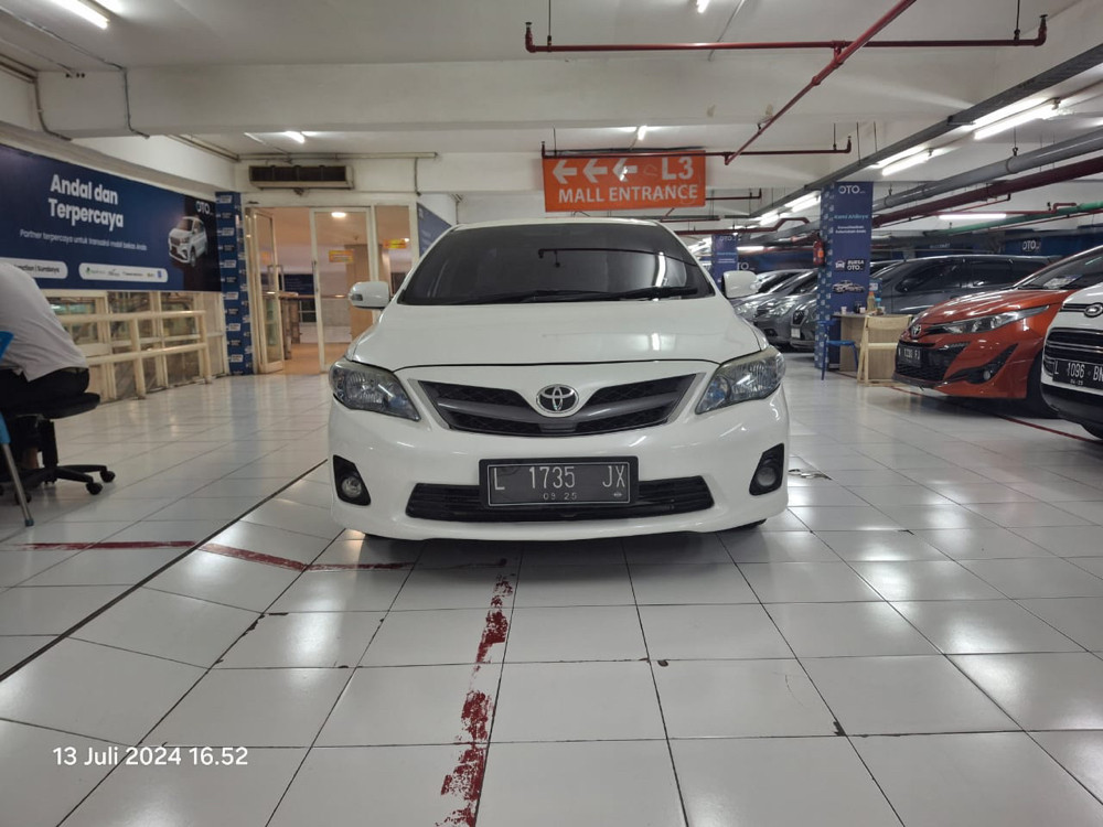 Second Hand 2010 Toyota Corolla Altis Second Hand 2010 Toyota Corolla Altis
