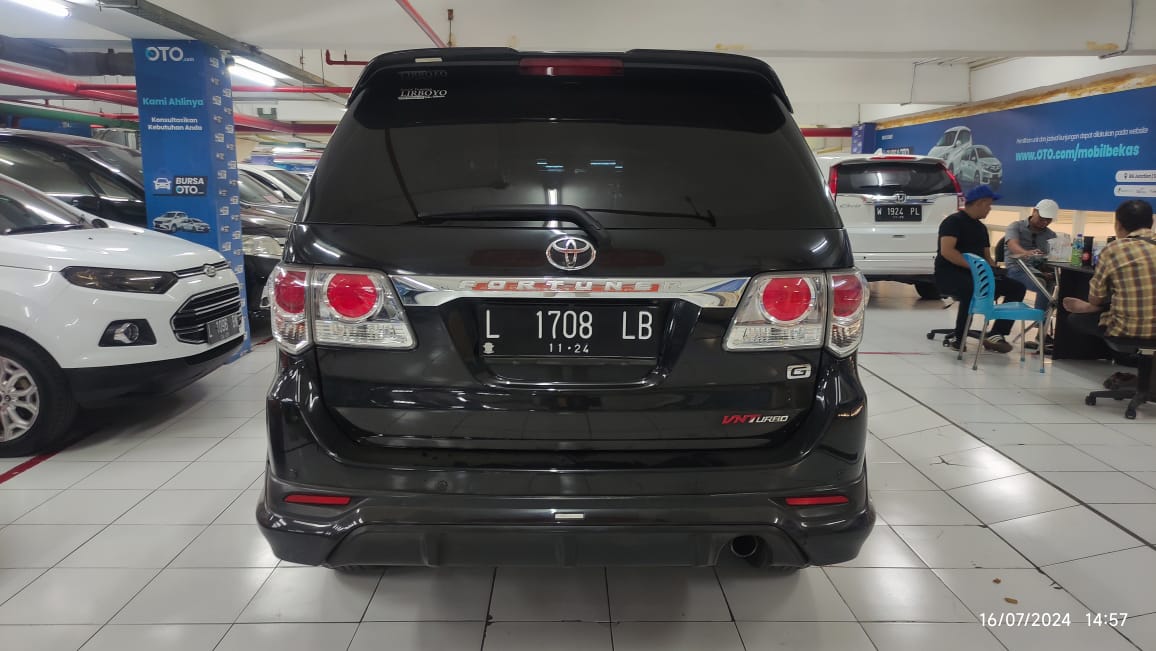 2013 Toyota Fortuner  2013 Toyota Fortuner