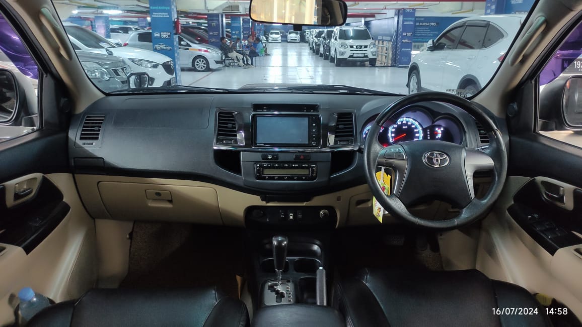 2013 Toyota Fortuner  2013 Toyota Fortuner