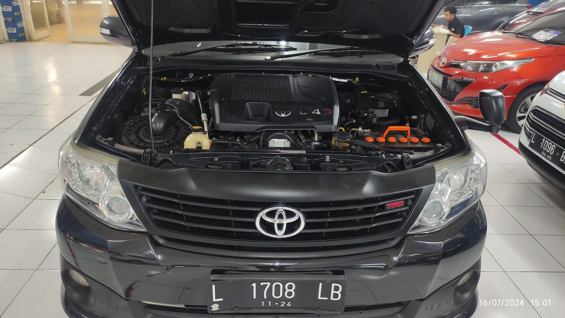 2013 Toyota Fortuner  2013 Toyota Fortuner