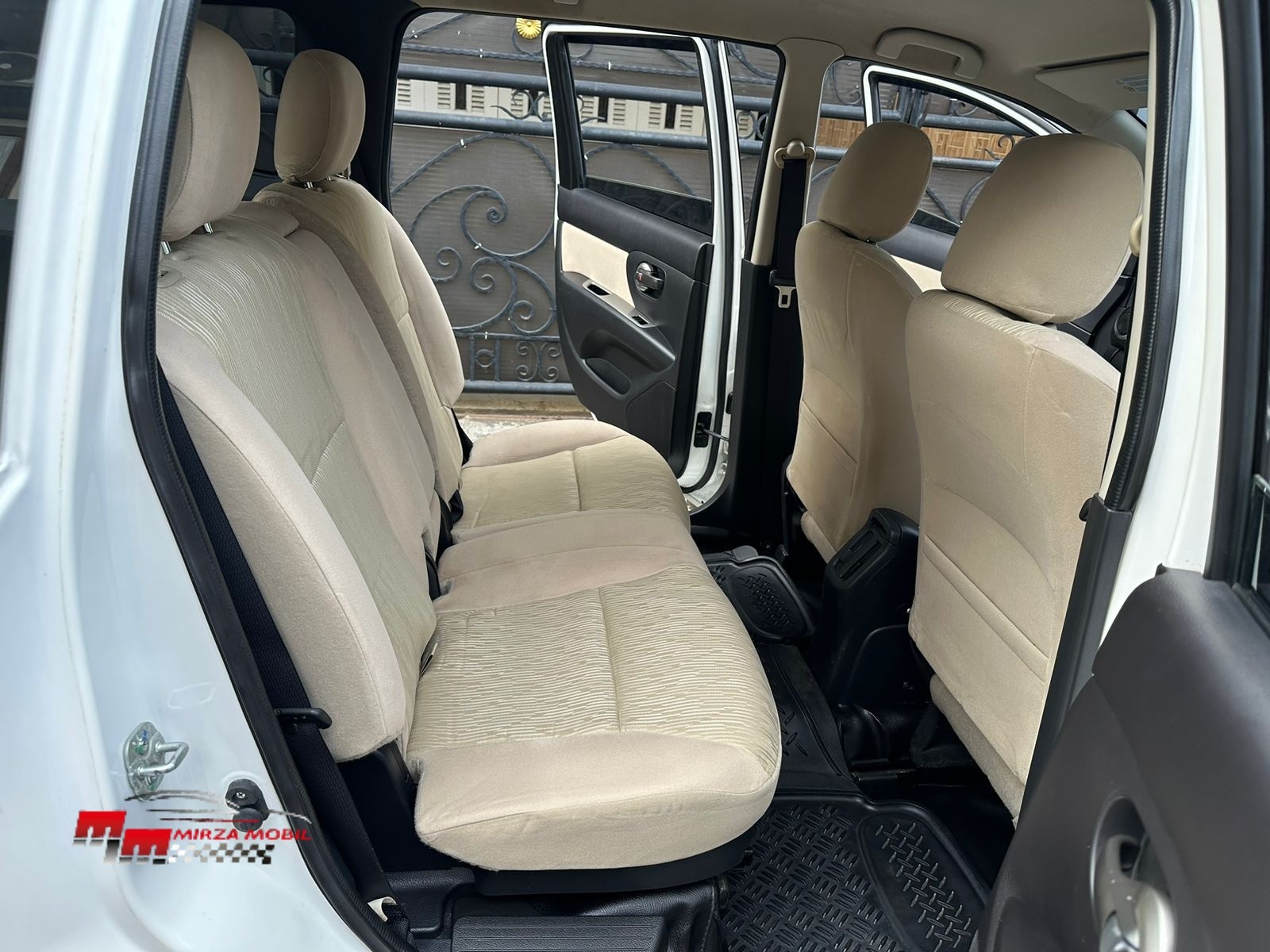2018 Nissan Grand Livina XV HWS AT 2018 Nissan Grand Livina XV HWS AT