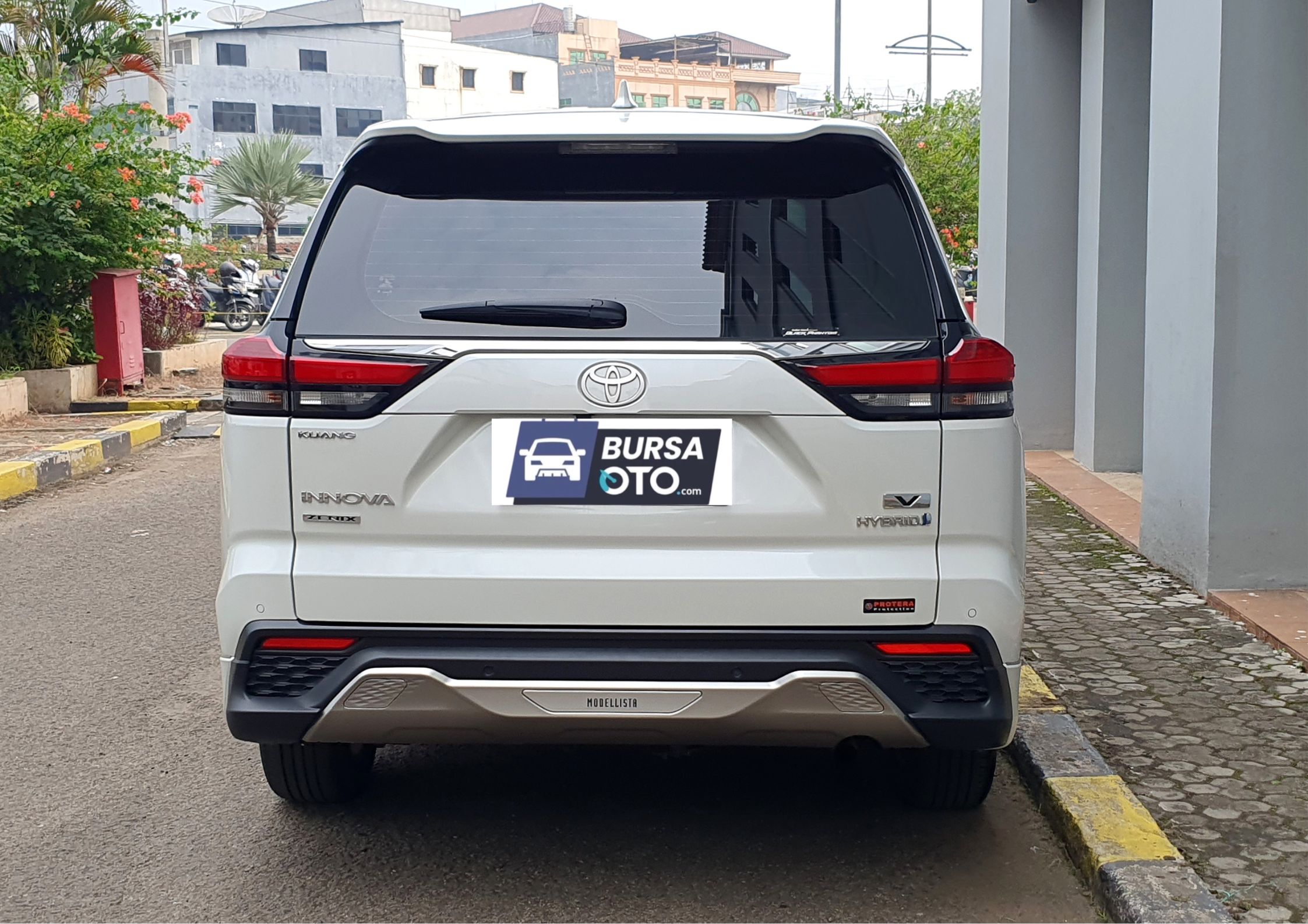 2024 Toyota Kijang Innova Zenix Hybrid EV 2024 Toyota Kijang Innova Zenix Hybrid EV