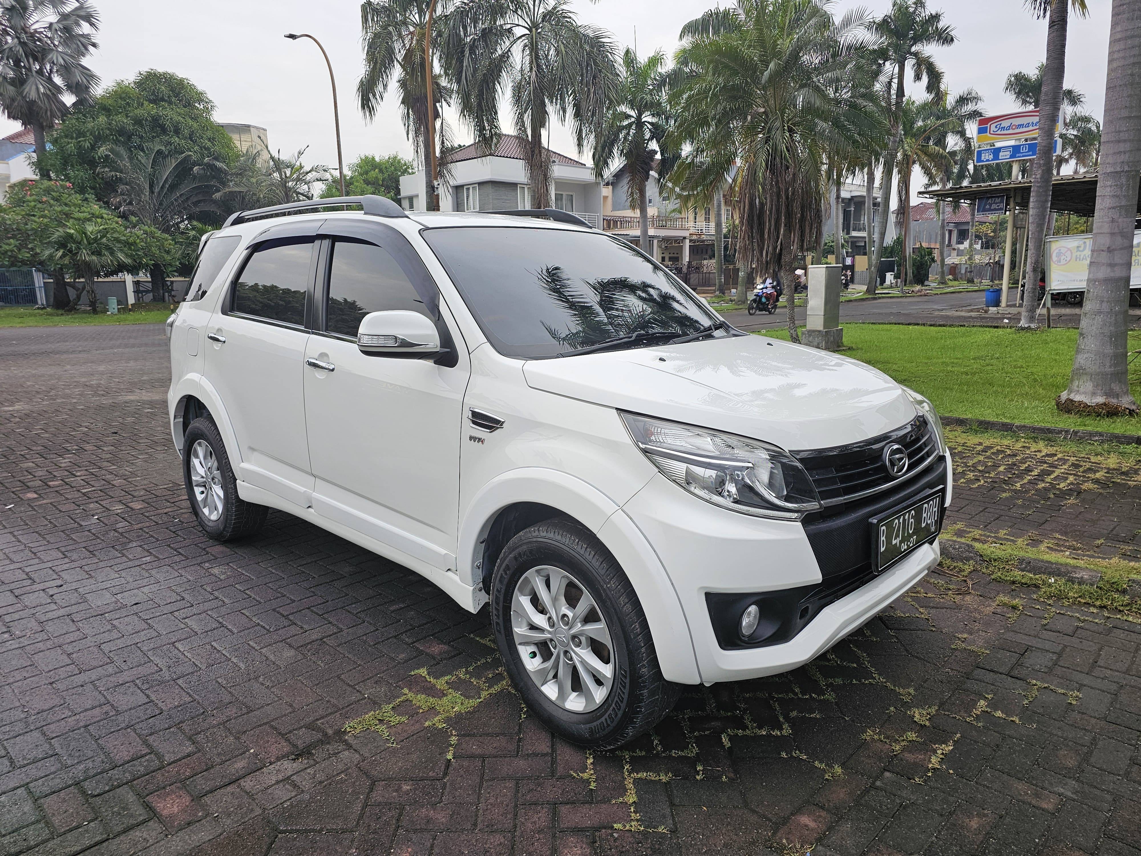2017 Daihatsu Terios R M/T 2017 Daihatsu Terios R M/T
