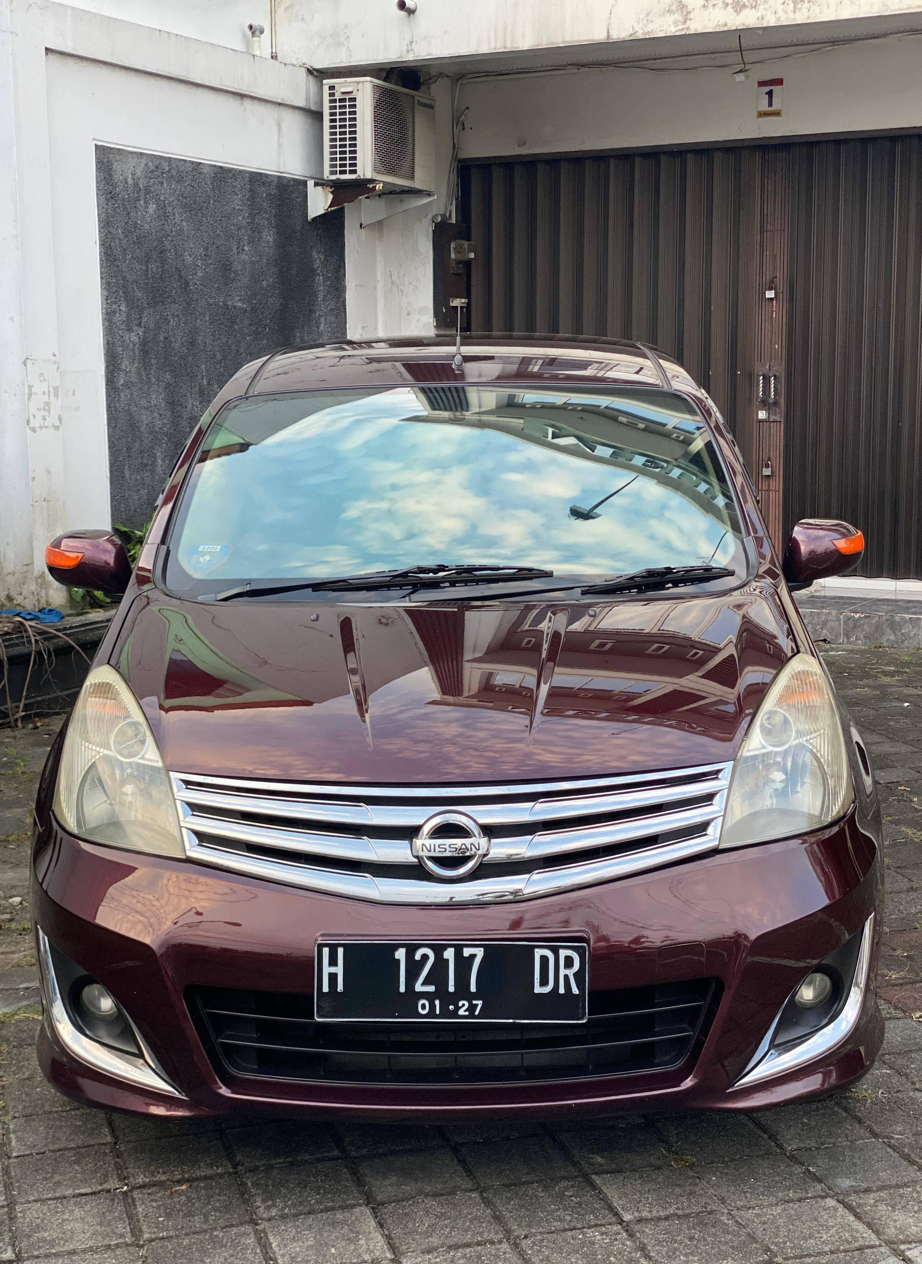 2011 Nissan Grand Livina  1.5 HWS AUTECH AT Bekas 2011 Nissan Grand Livina  1.5 HWS AUTECH AT Bekas