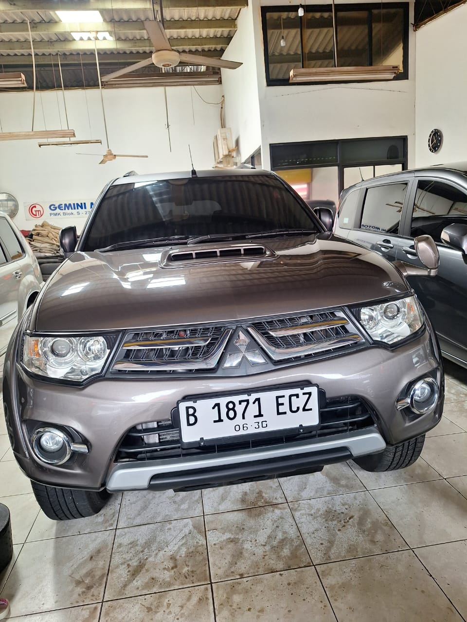 Second Hand 2015 Mitsubishi Pajero Sport Second Hand 2015 Mitsubishi Pajero Sport