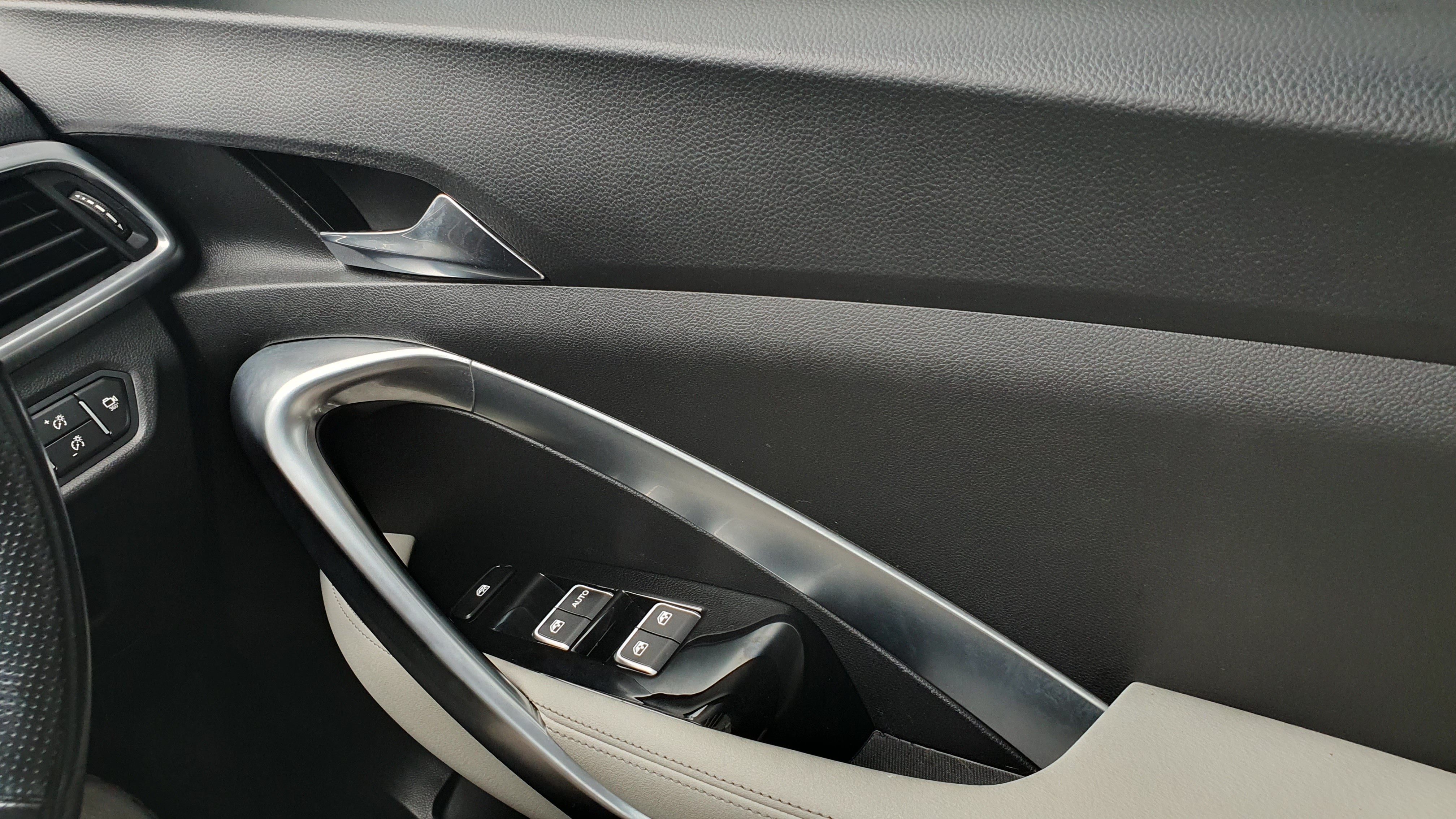 2019 Wuling Almaz 2019 Wuling Almaz