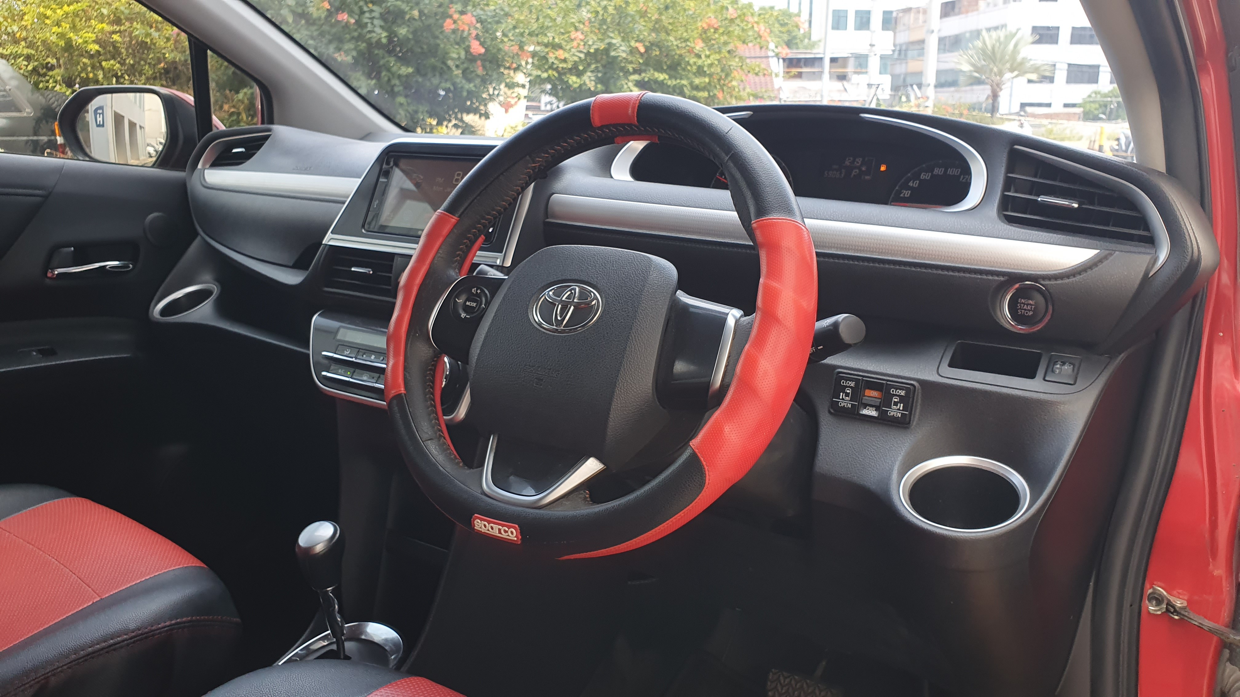 2018 Toyota Sienta 2018 Toyota Sienta
