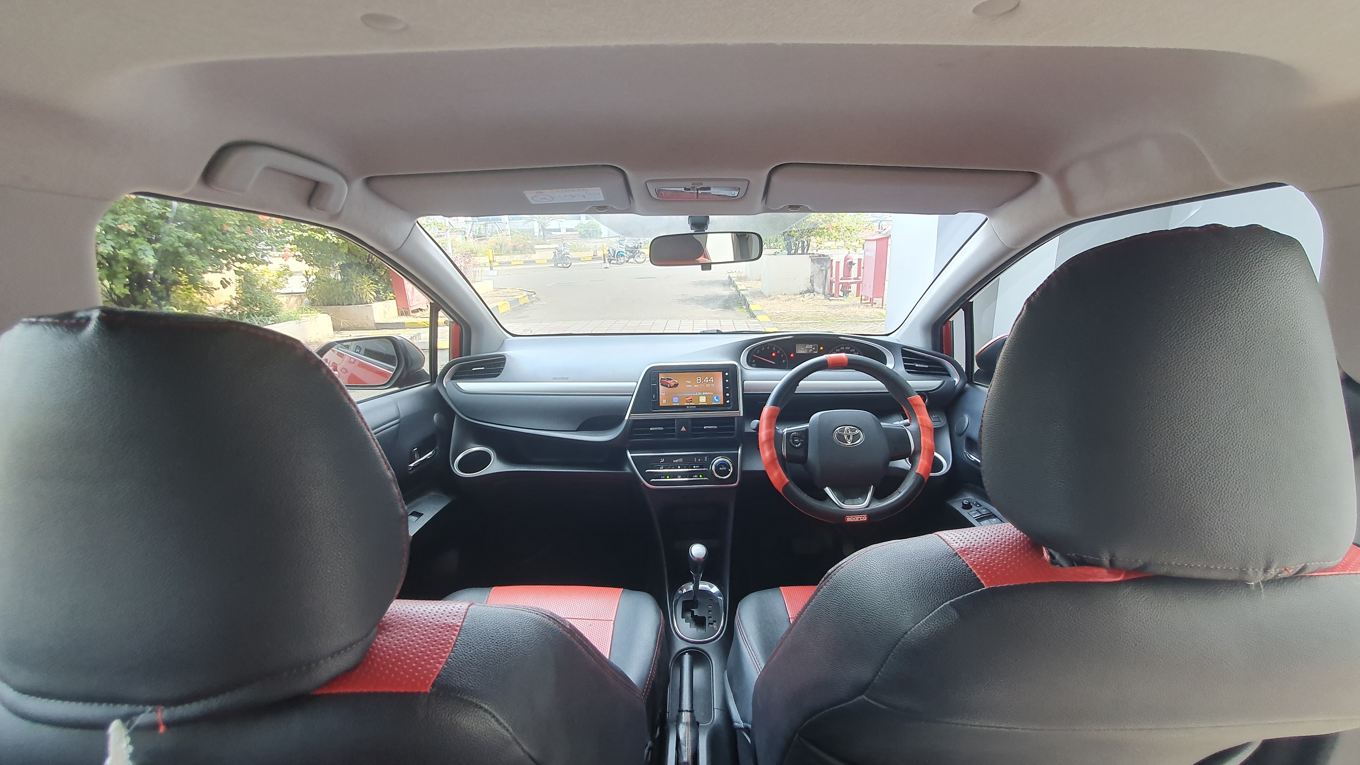 2018 Toyota Sienta 2018 Toyota Sienta