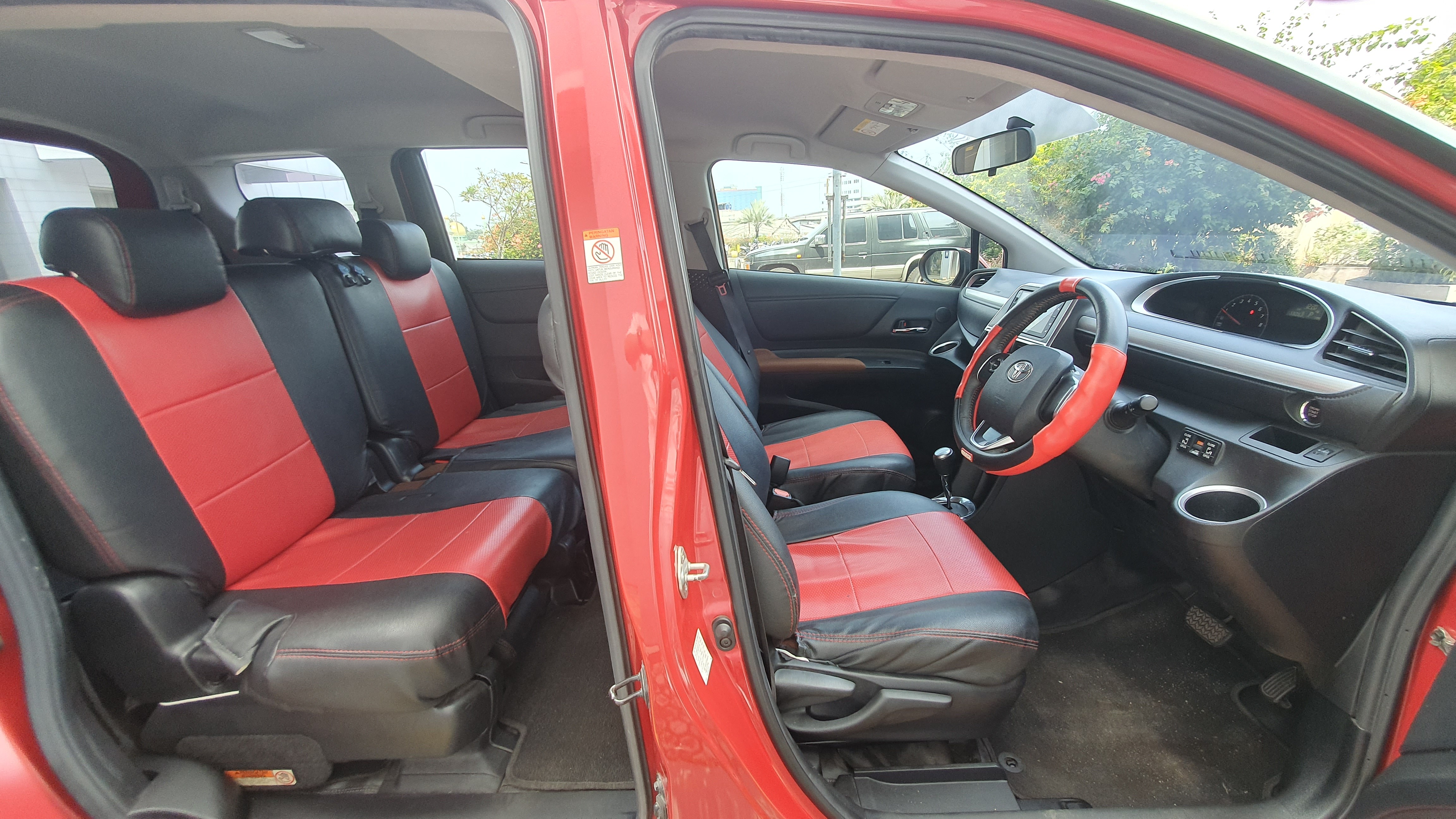 2018 Toyota Sienta 2018 Toyota Sienta