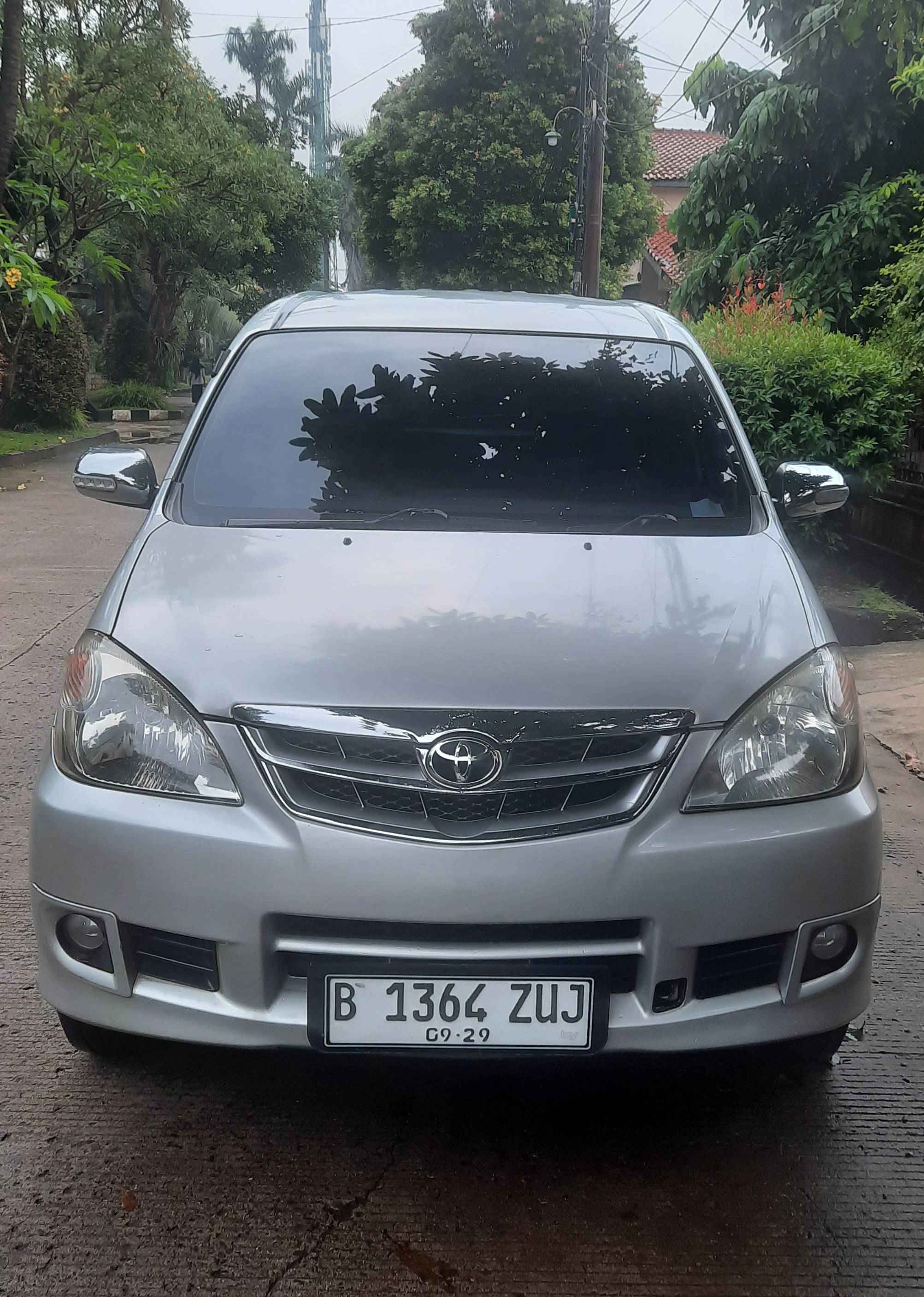 2010 Toyota Avanza VVT-i G 1.3L MT Bekas 2010 Toyota Avanza VVT-i G 1.3L MT Bekas