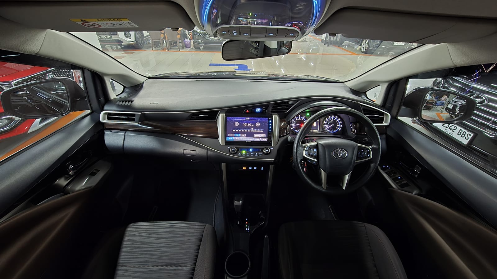 2022 Toyota Innova 2022 Toyota Innova