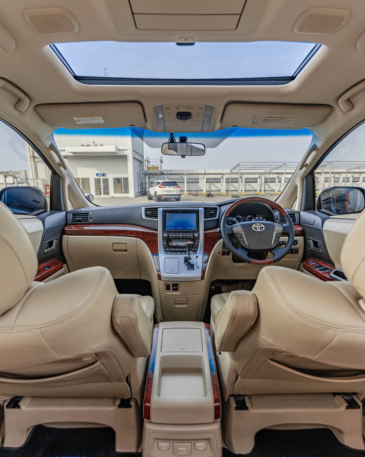 2009 Toyota Alphard 2009 Toyota Alphard