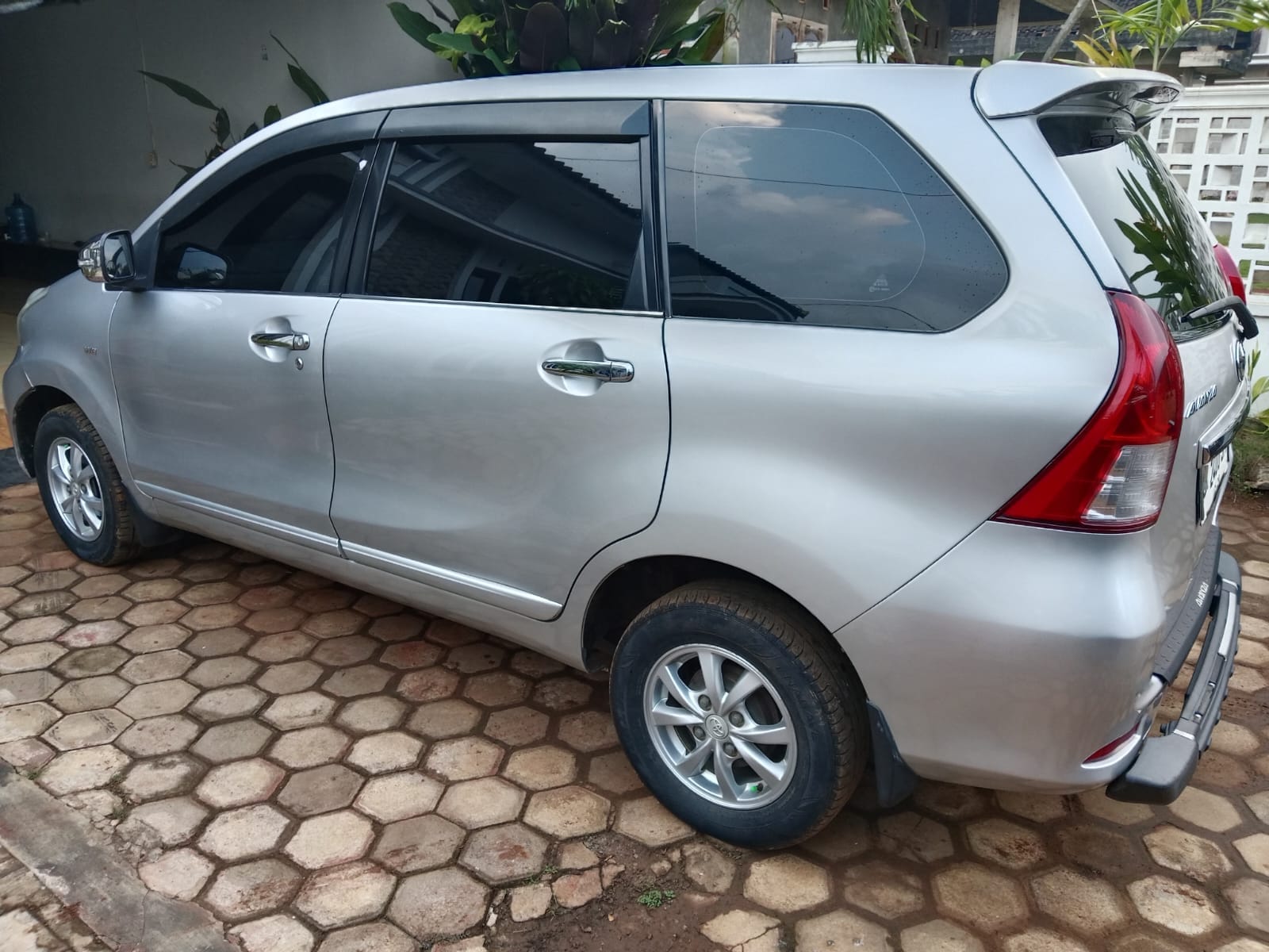 2015 Toyota Avanza  1.3 G MT 2015 Toyota Avanza  1.3 G MT