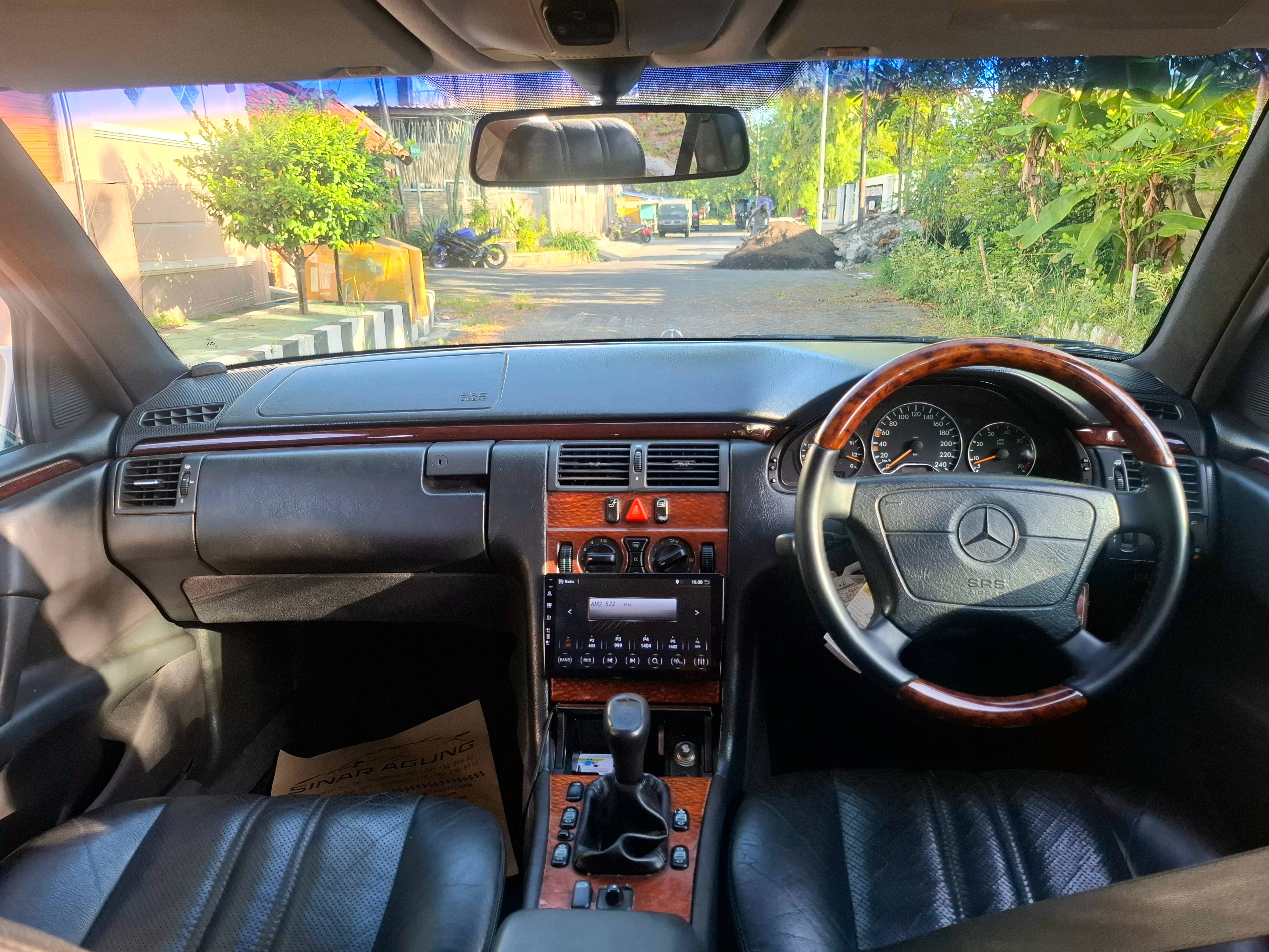 2000 Mercedes Benz E-Class  E230 2000 Mercedes Benz E-Class  E230