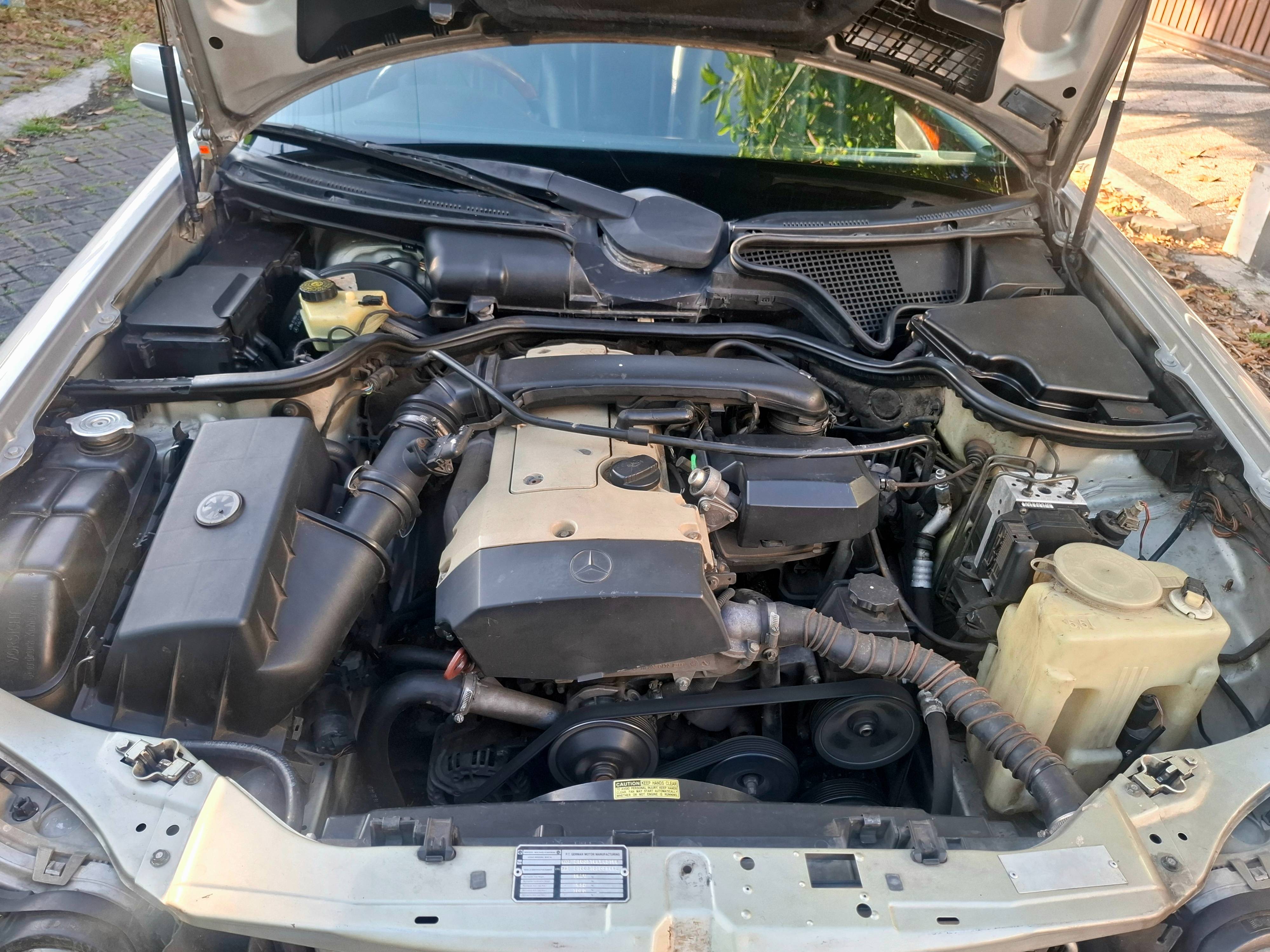 2000 Mercedes Benz E-Class  E230 2000 Mercedes Benz E-Class  E230