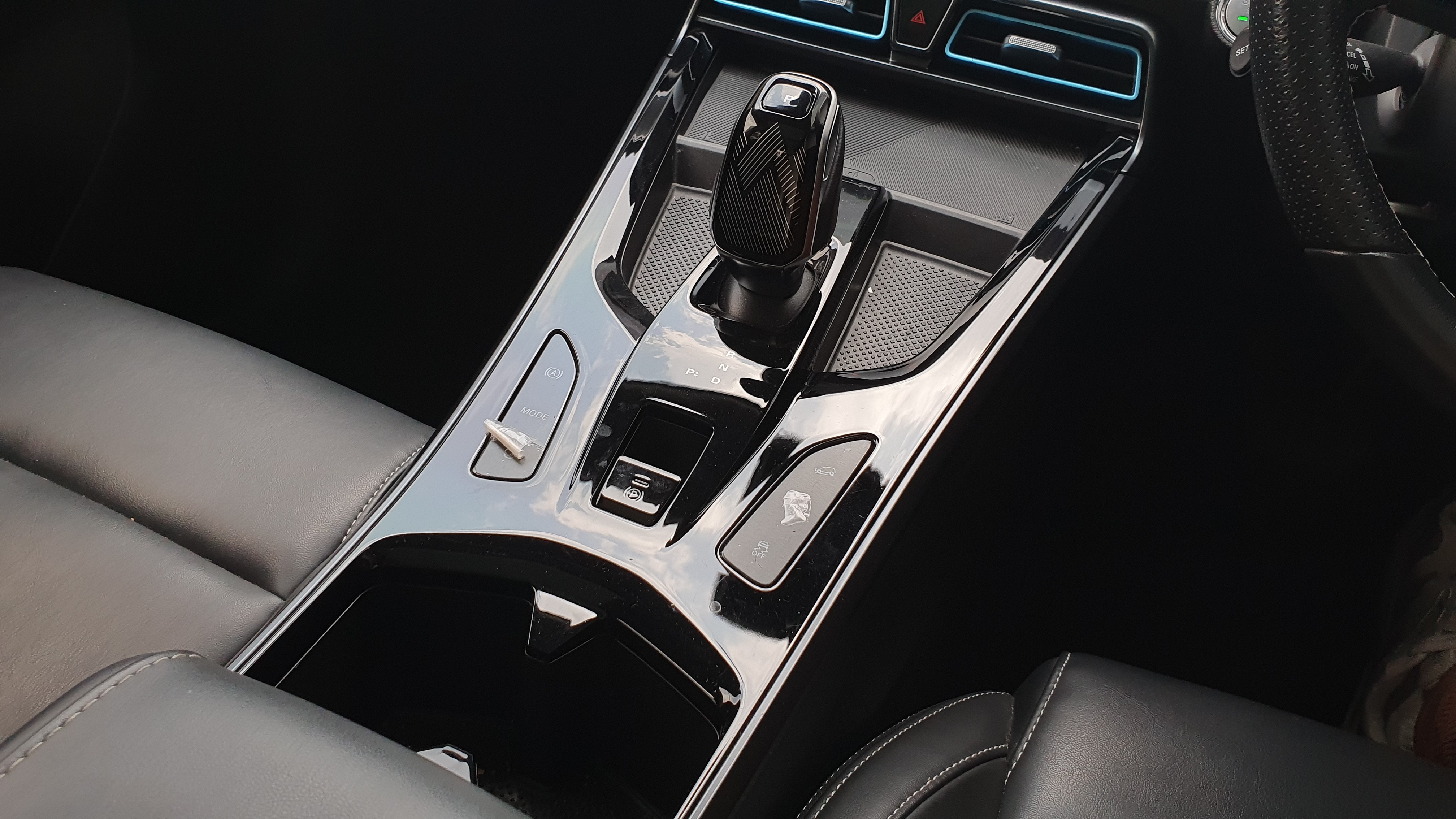 2024 MG VS HEV 2024 MG VS HEV