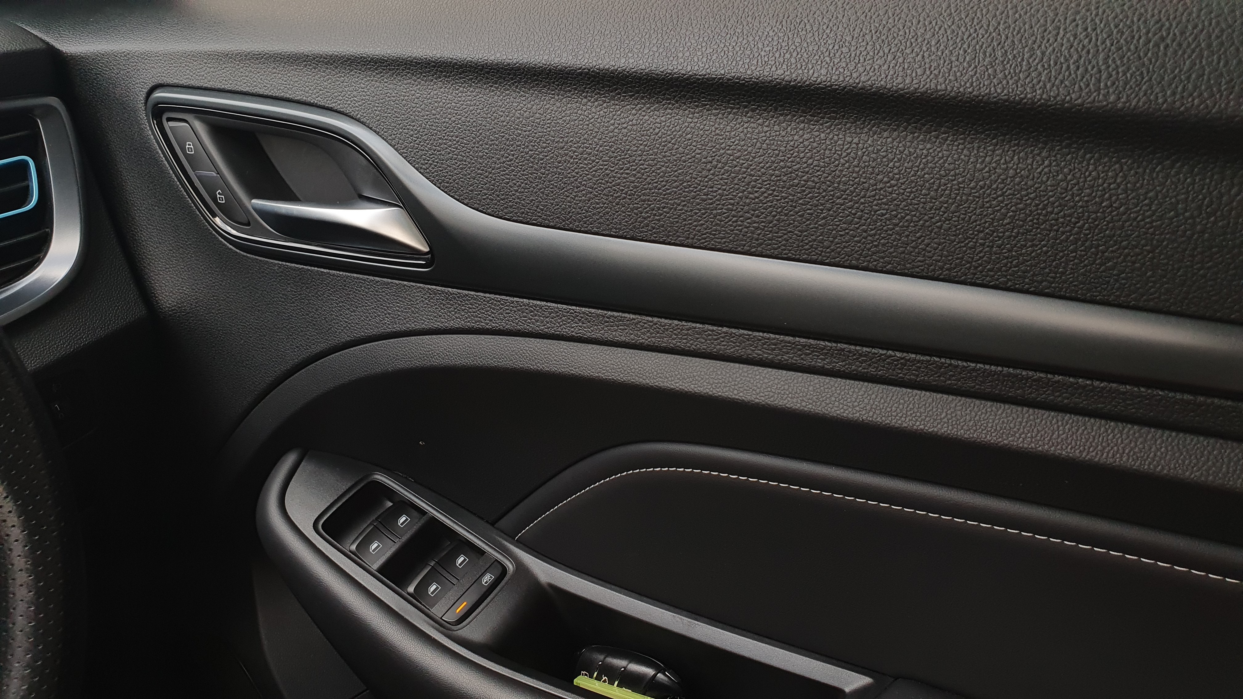 2024 MG VS HEV 2024 MG VS HEV