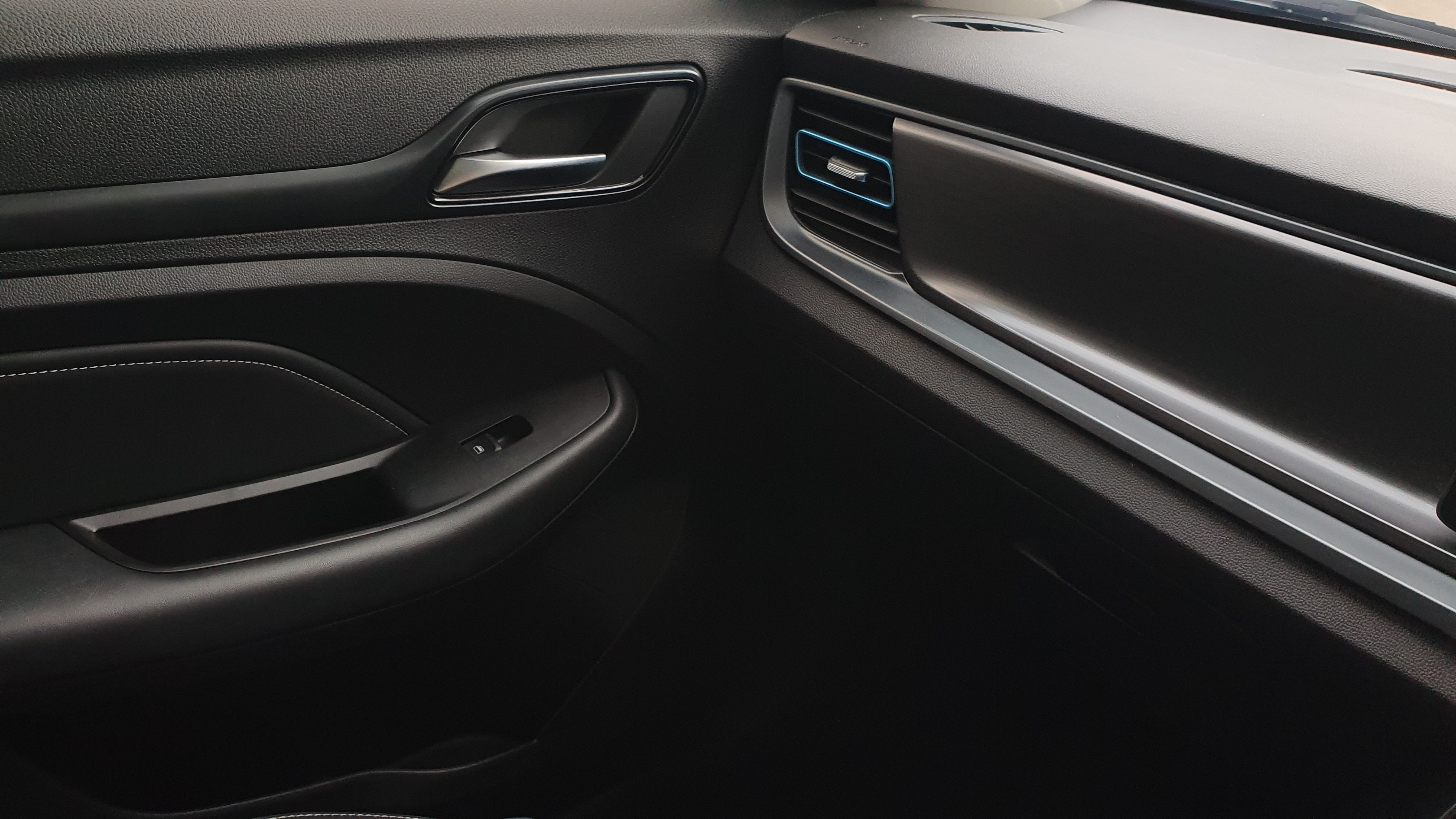 2024 MG VS HEV 2024 MG VS HEV