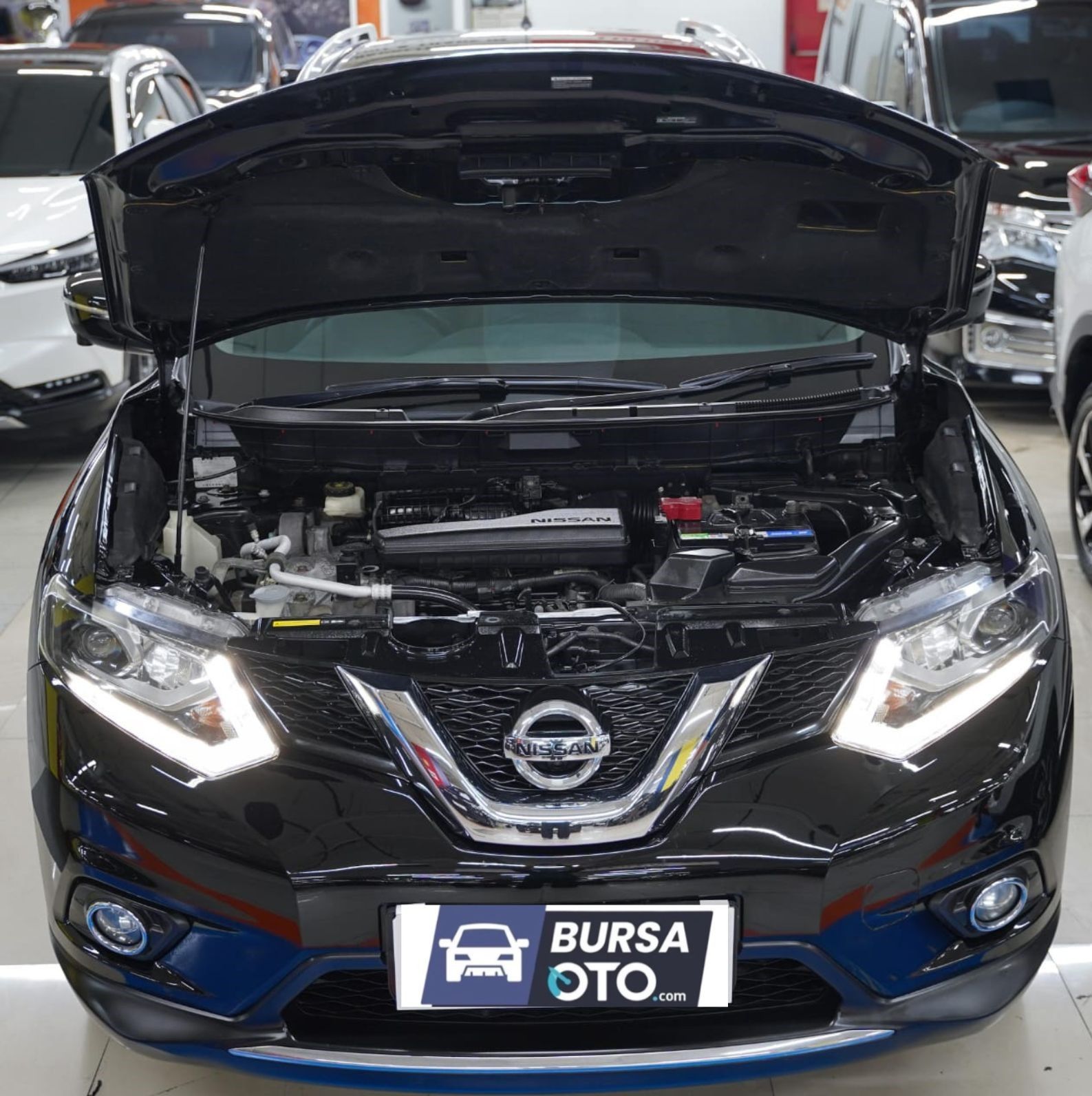 2015 Nissan X Trail 2.5L CVT AT