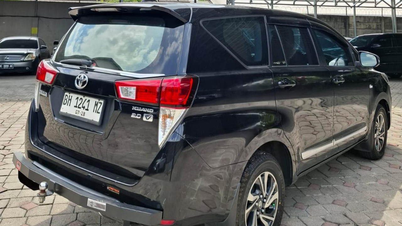 2022 Toyota Innova 2022 Toyota Innova