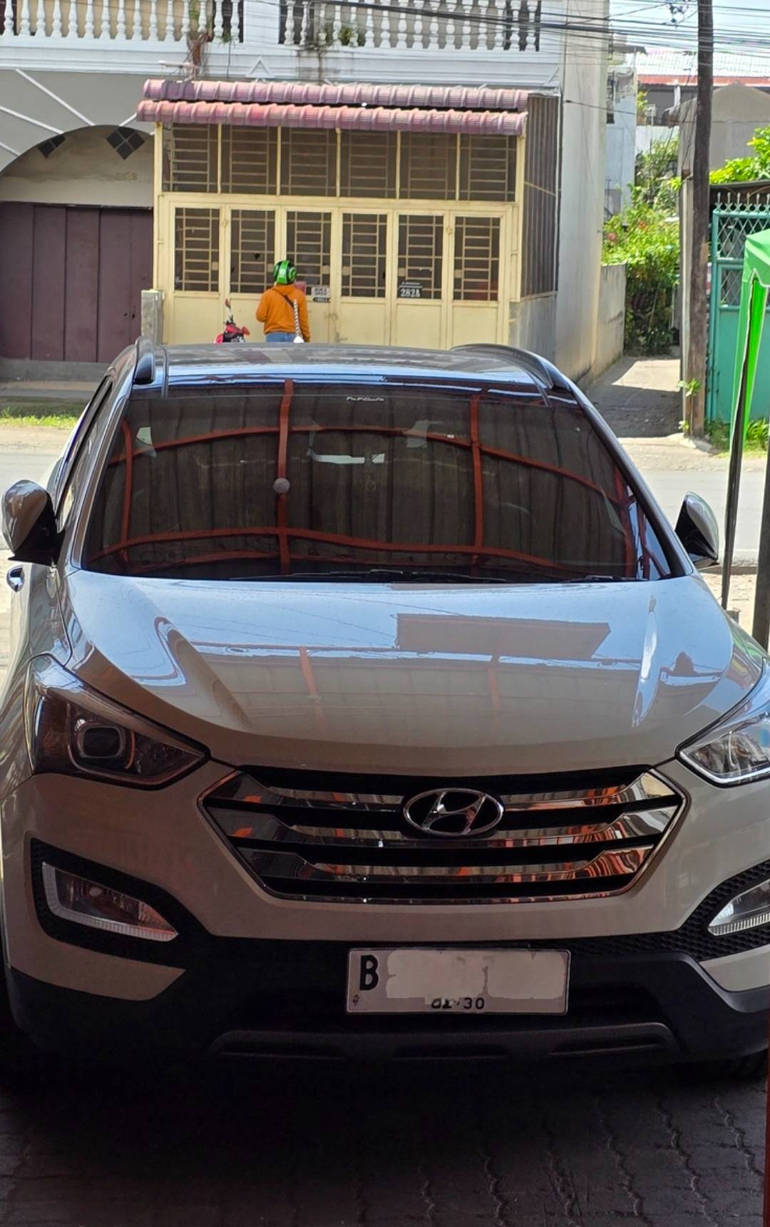 2014 Hyundai Santa Fe  2.2 CRDI AT Diesel Bekas 2014 Hyundai Santa Fe  2.2 CRDI AT Diesel Bekas