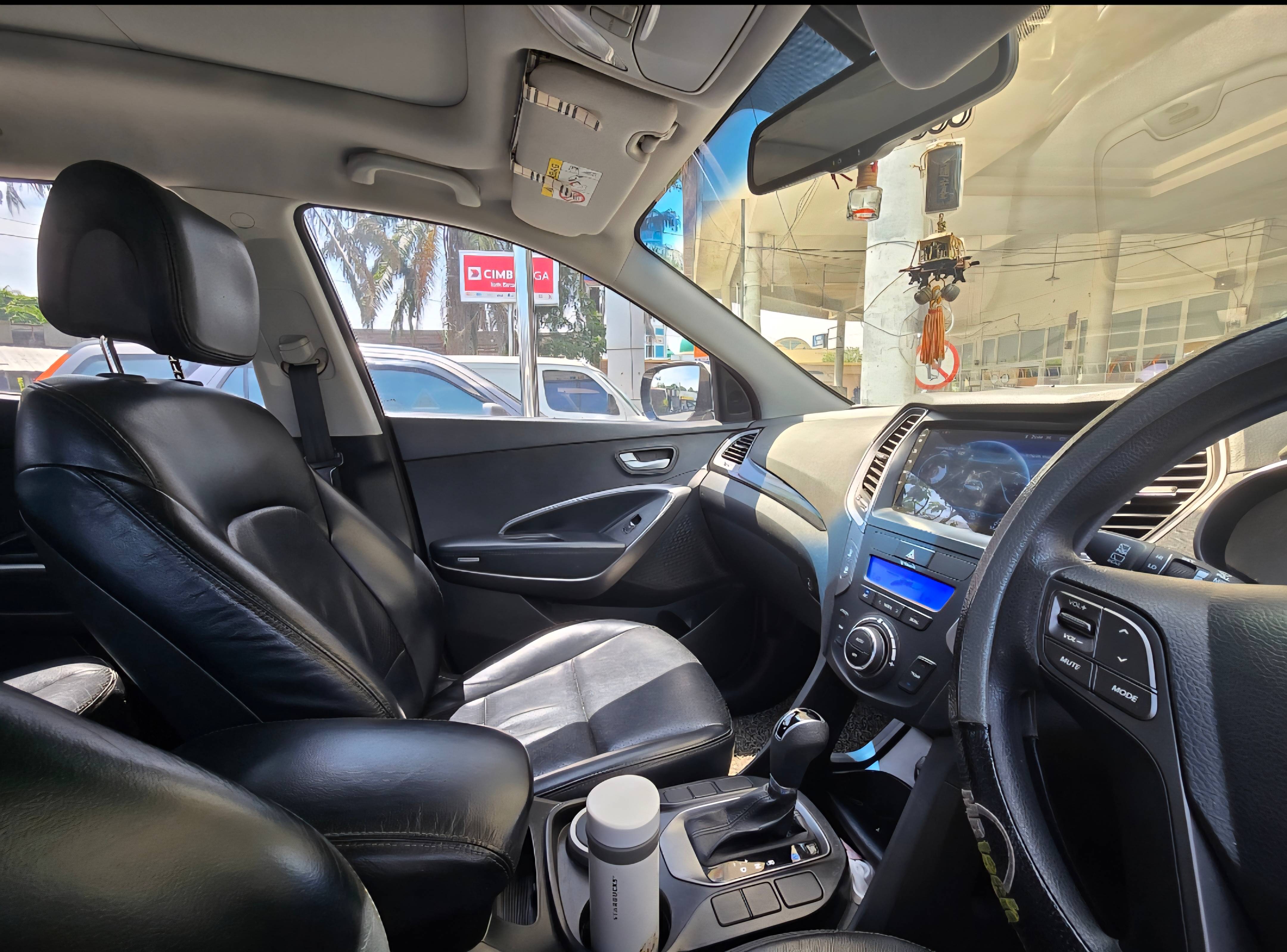 2014 Hyundai Santa Fe  2.2 CRDI AT Diesel 2014 Hyundai Santa Fe  2.2 CRDI AT Diesel