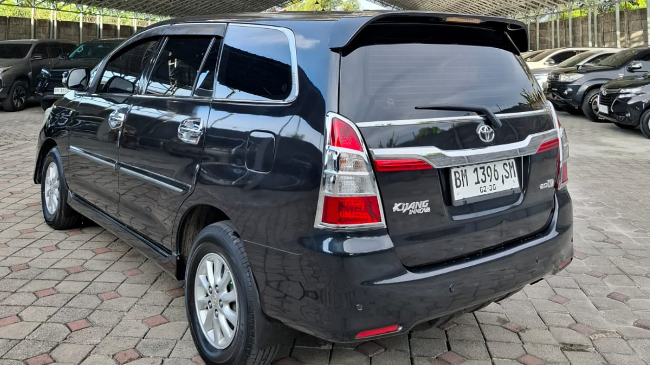 2014 Toyota Innova 2014 Toyota Innova