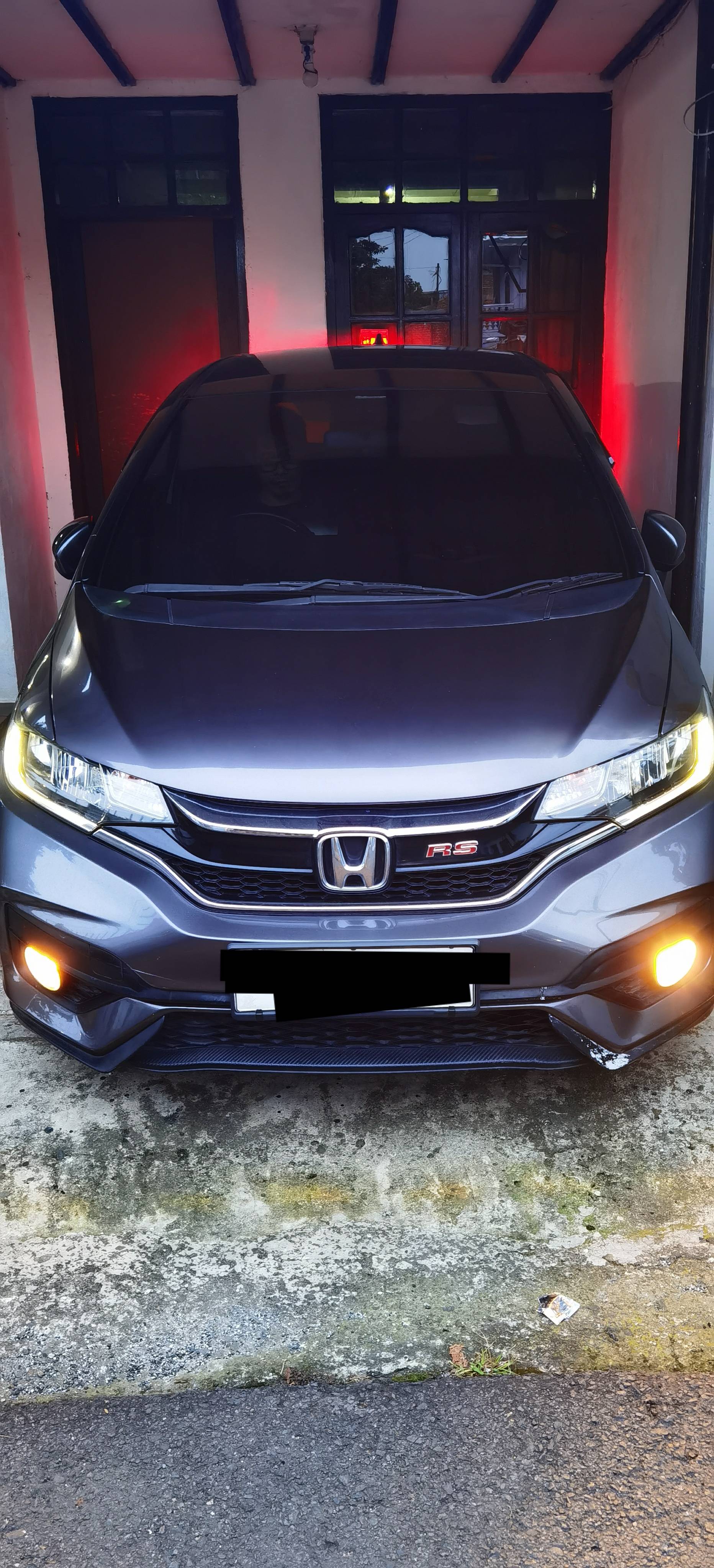Second Hand 2018 Honda Jazz  RS 1.5 CVT Second Hand 2018 Honda Jazz  RS 1.5 CVT