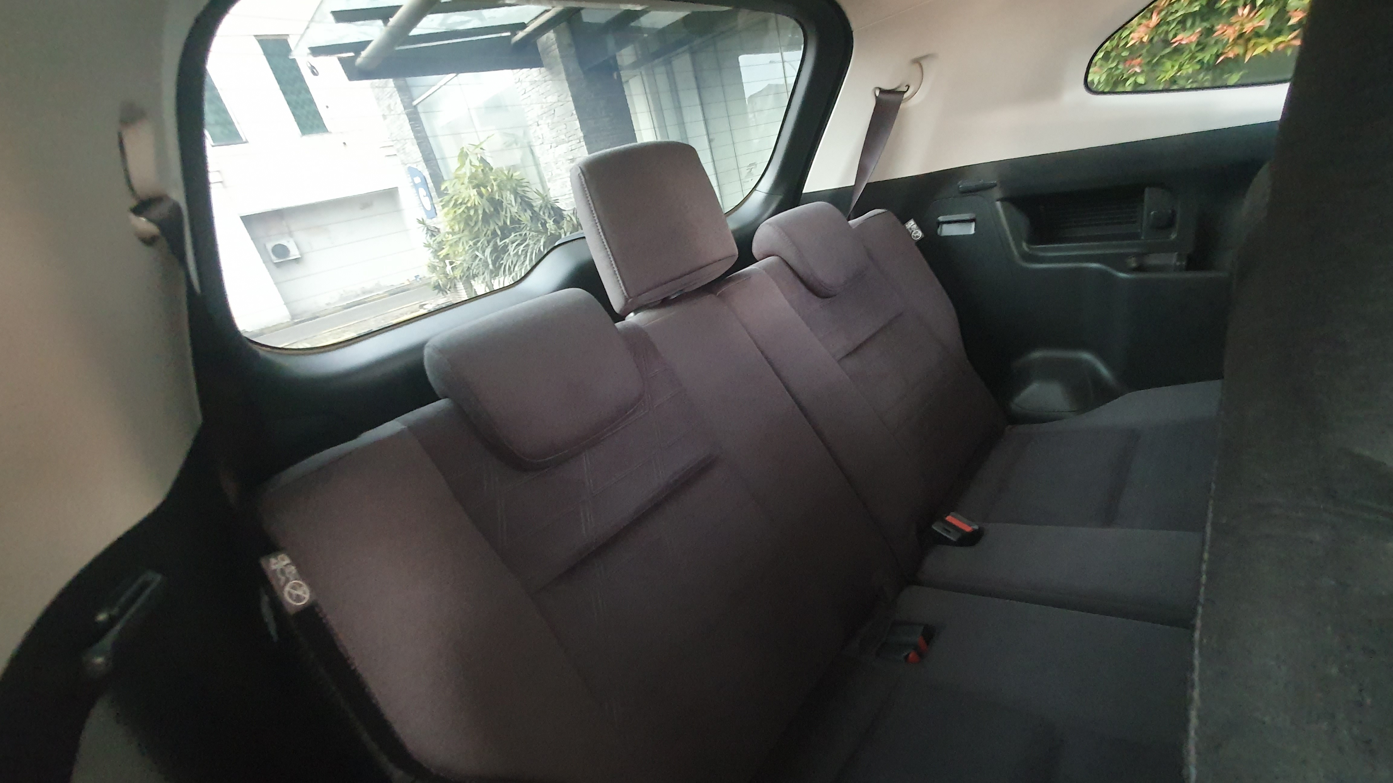 2024 Toyota Kijang Innova Zenix Hybrid EV 2024 Toyota Kijang Innova Zenix Hybrid EV