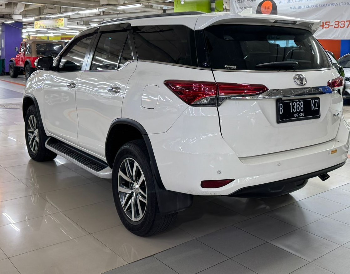 2016 Toyota Fortuner  2016 Toyota Fortuner