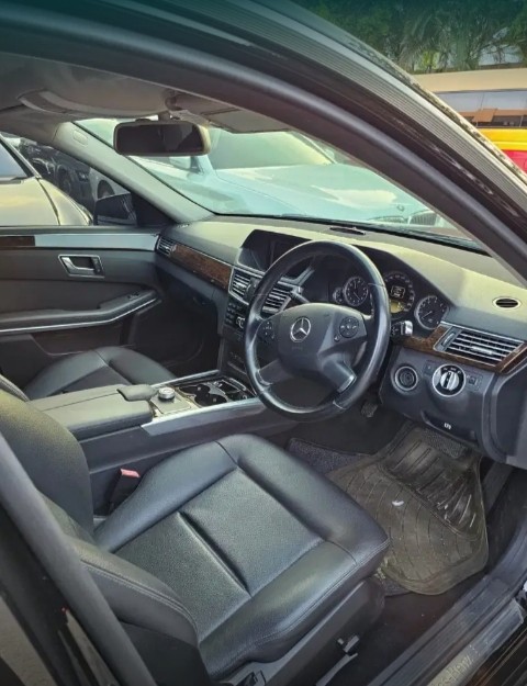 2012 Mercedes Benz E-Class 2012 Mercedes Benz E-Class