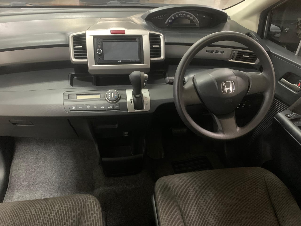 2013 Honda Freed 2013 Honda Freed