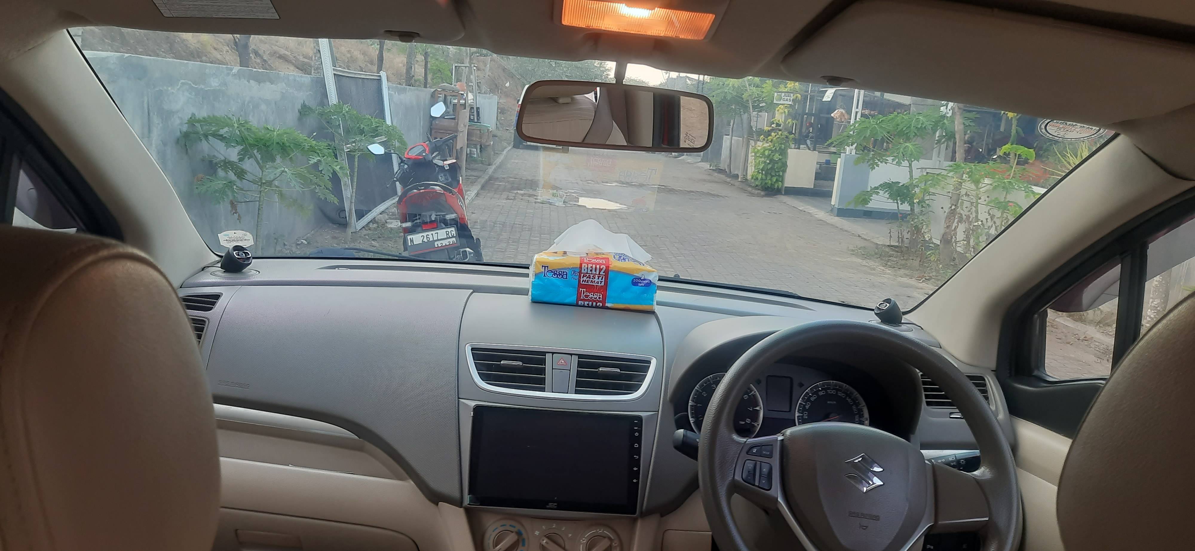 2016 Suzuki Ertiga GX 1.4L MT 2016 Suzuki Ertiga GX 1.4L MT