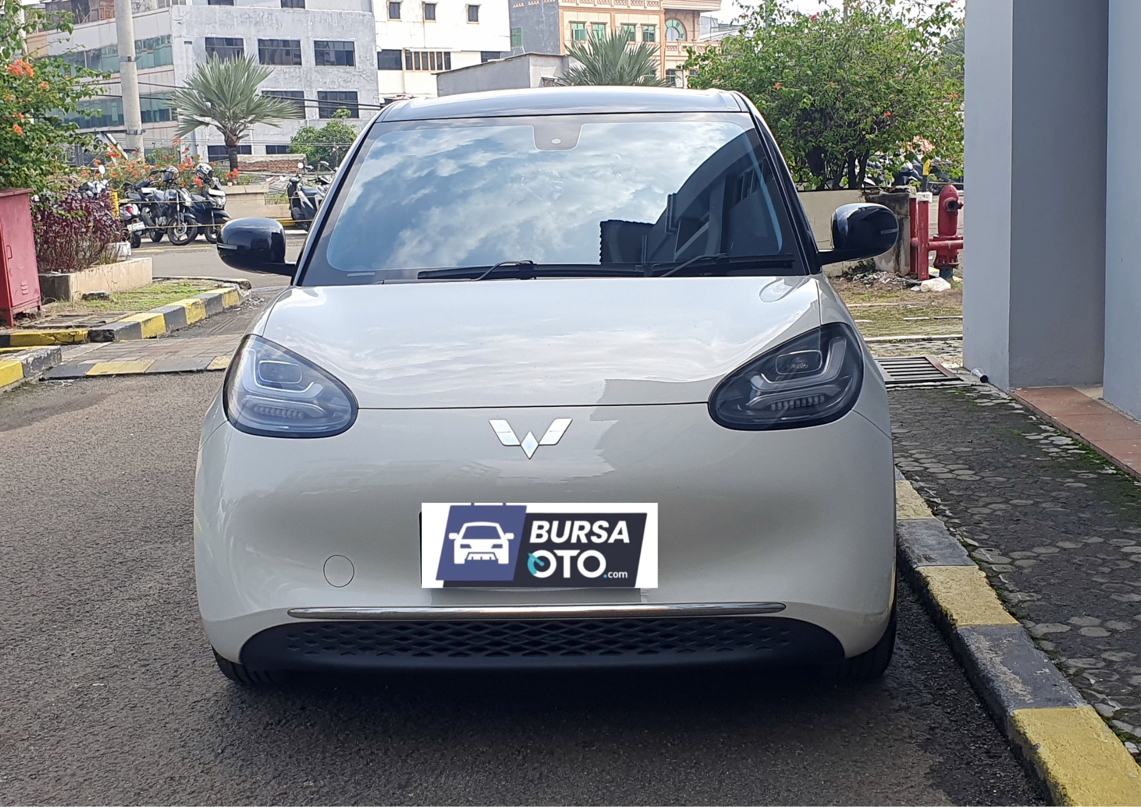 2024 Wuling Cloud EV Bekas 2024 Wuling Cloud EV Bekas