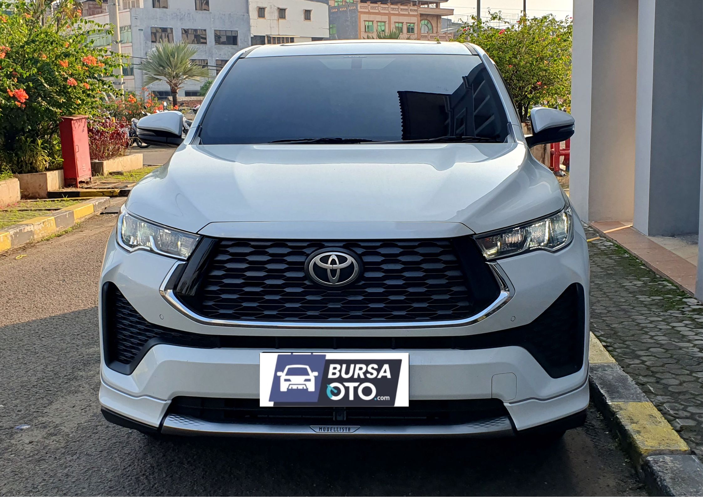 2024 Toyota Kijang Innova Zenix Hybrid EV Bekas 2024 Toyota Kijang Innova Zenix Hybrid EV Bekas