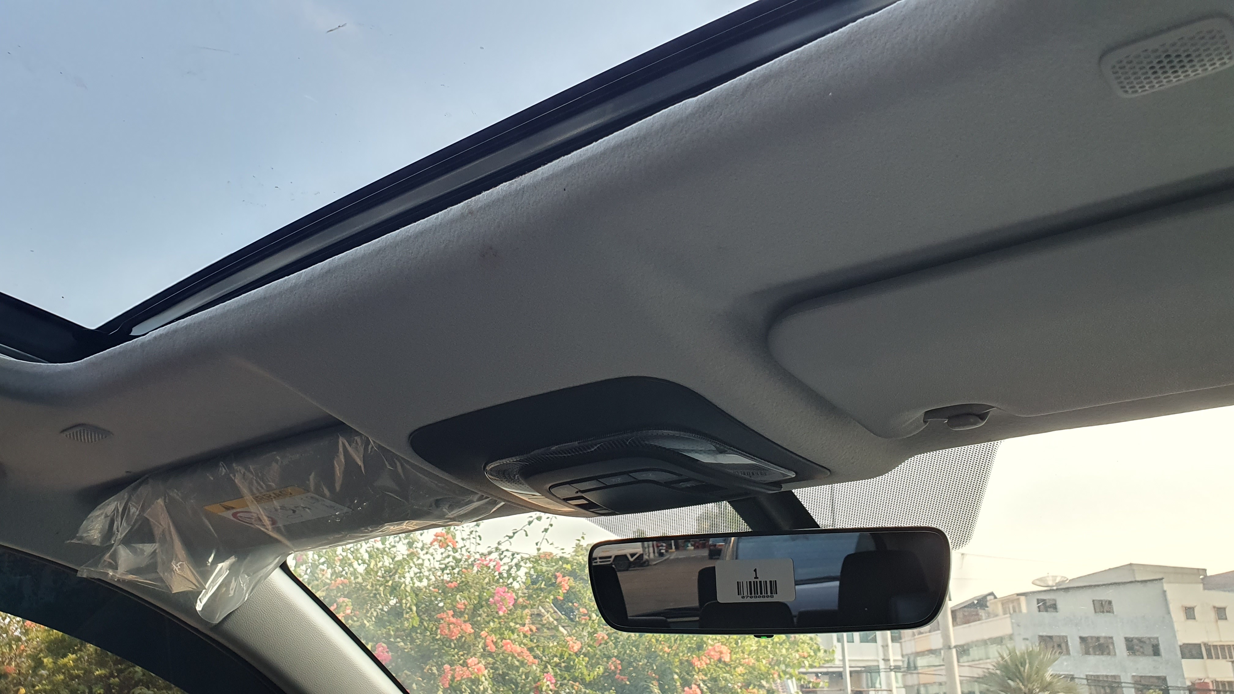 2024 Toyota Kijang Innova Zenix Hybrid EV 2024 Toyota Kijang Innova Zenix Hybrid EV